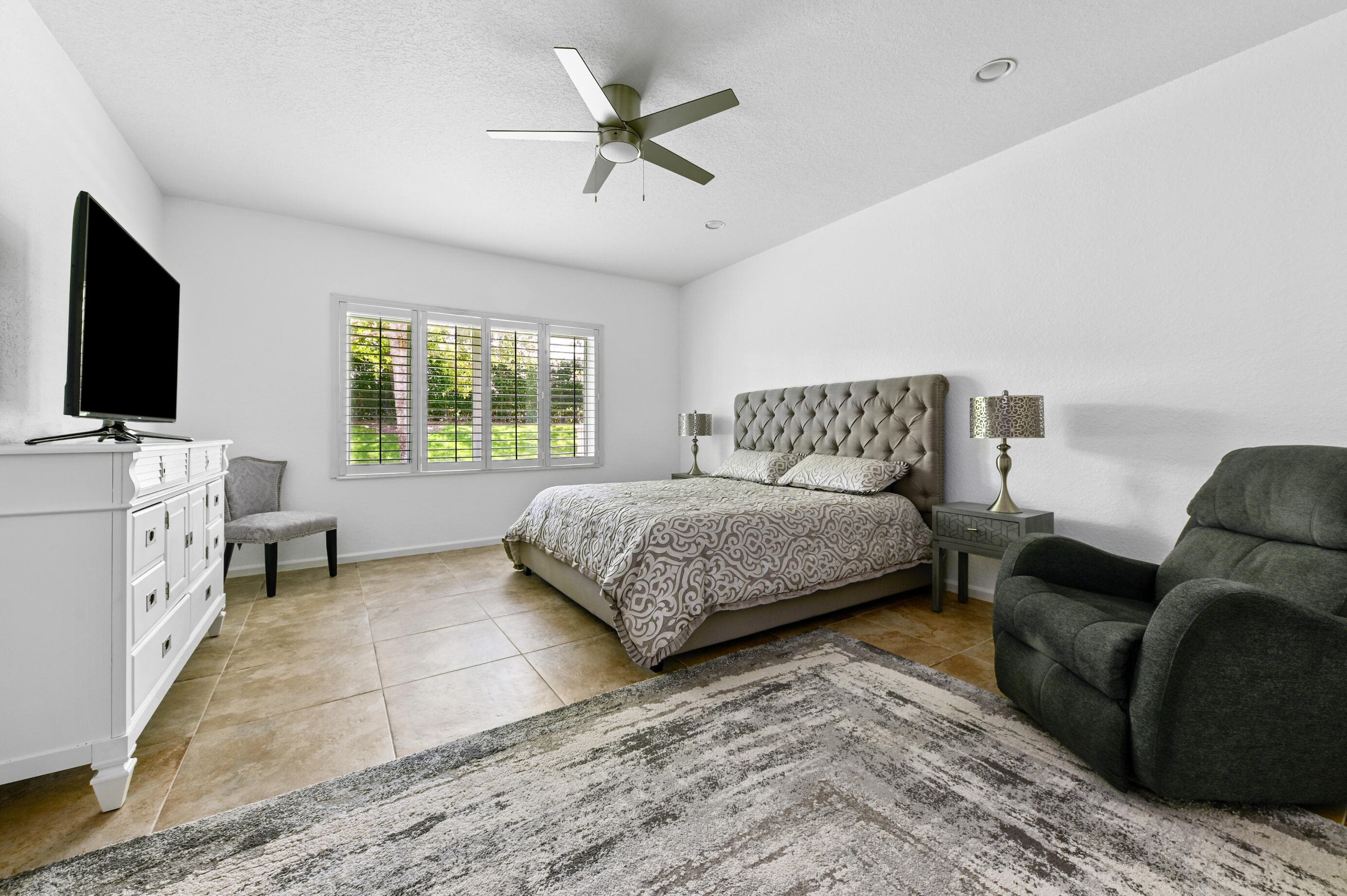 9142 Bay Point Circle, West Palm Beach, FL 33411 12