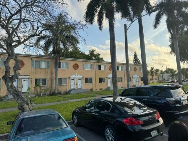 206 NW 84th Street 206, Miami, FL 33150 20