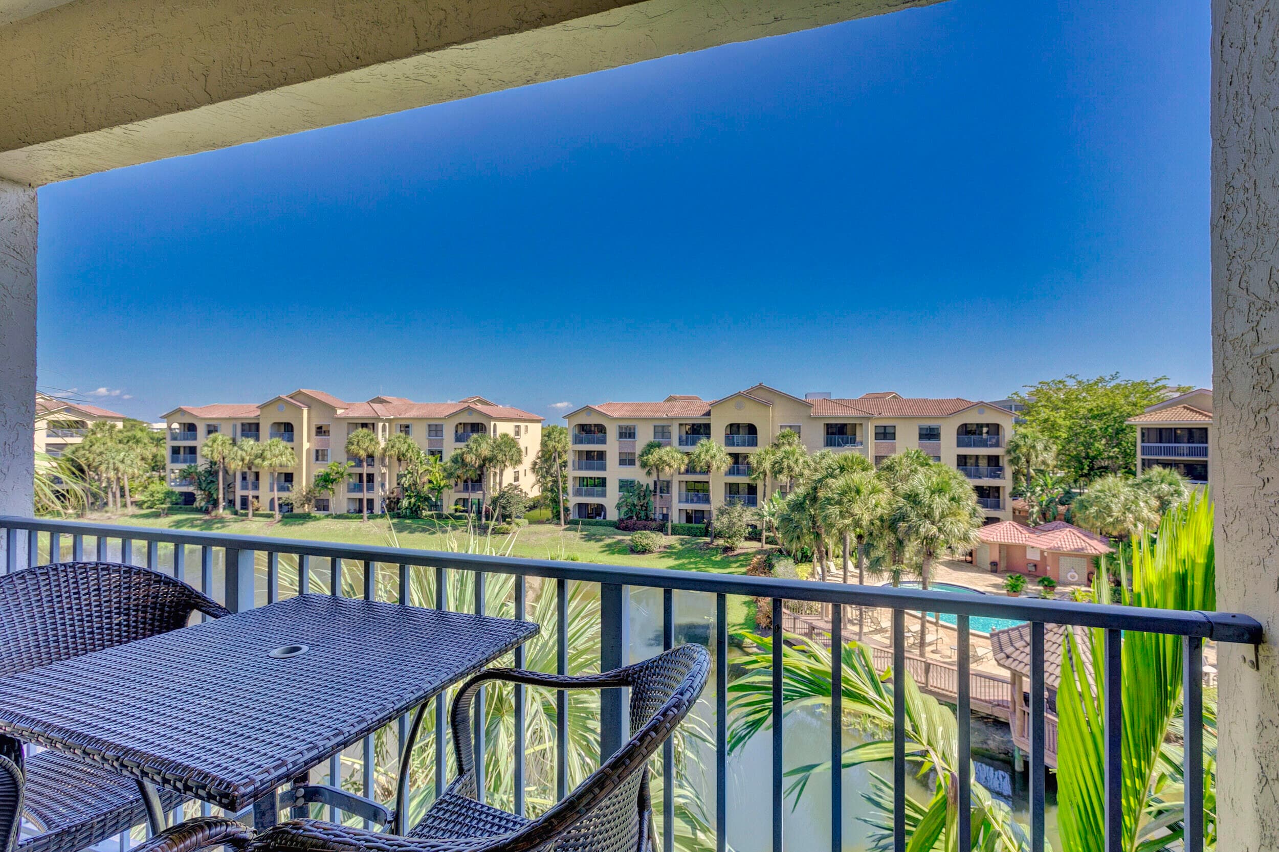 500 Uno Lago Drive 402, Juno Beach, FL 33408 29