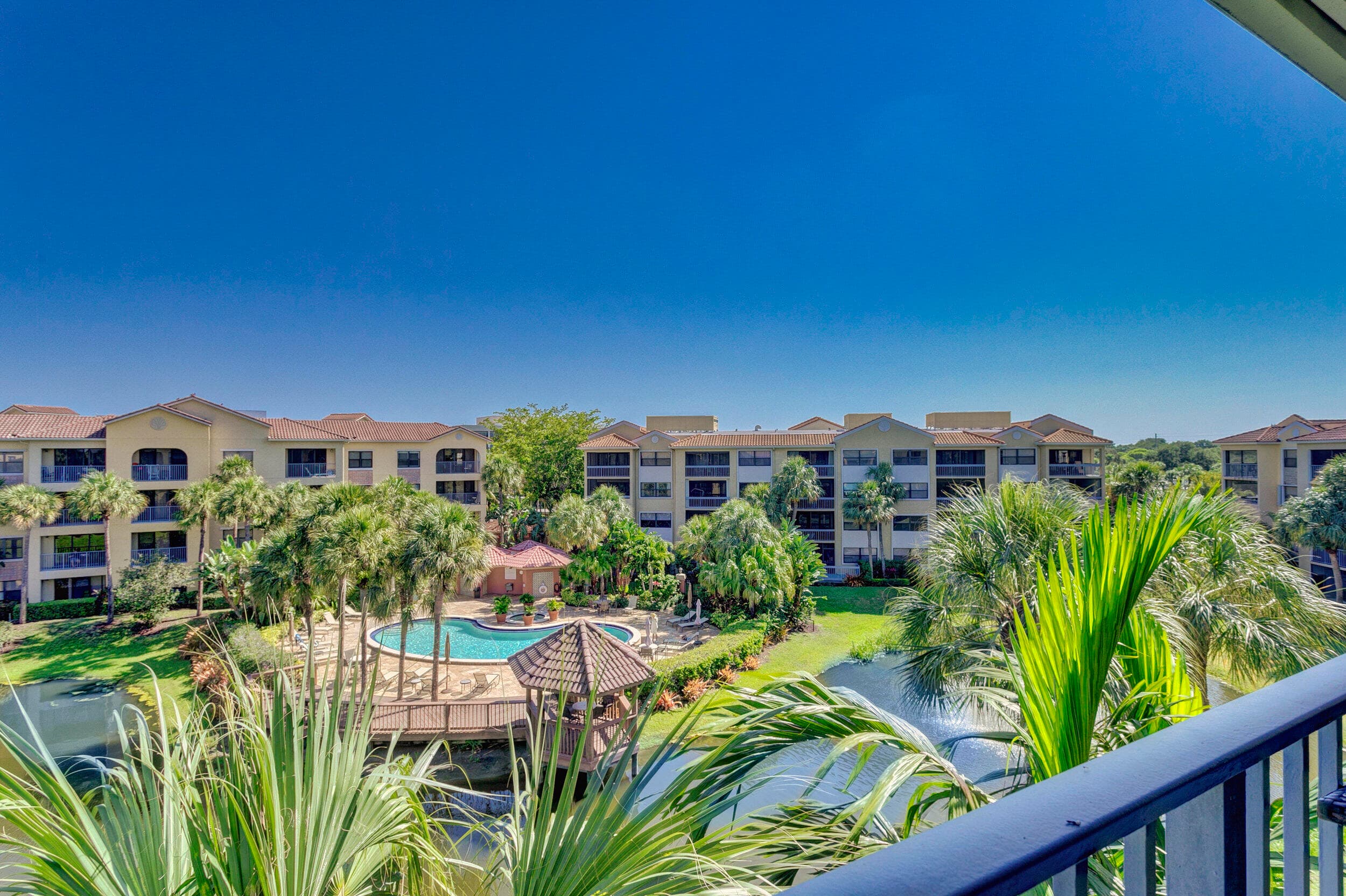 500 Uno Lago Drive 402, Juno Beach, FL 33408 3