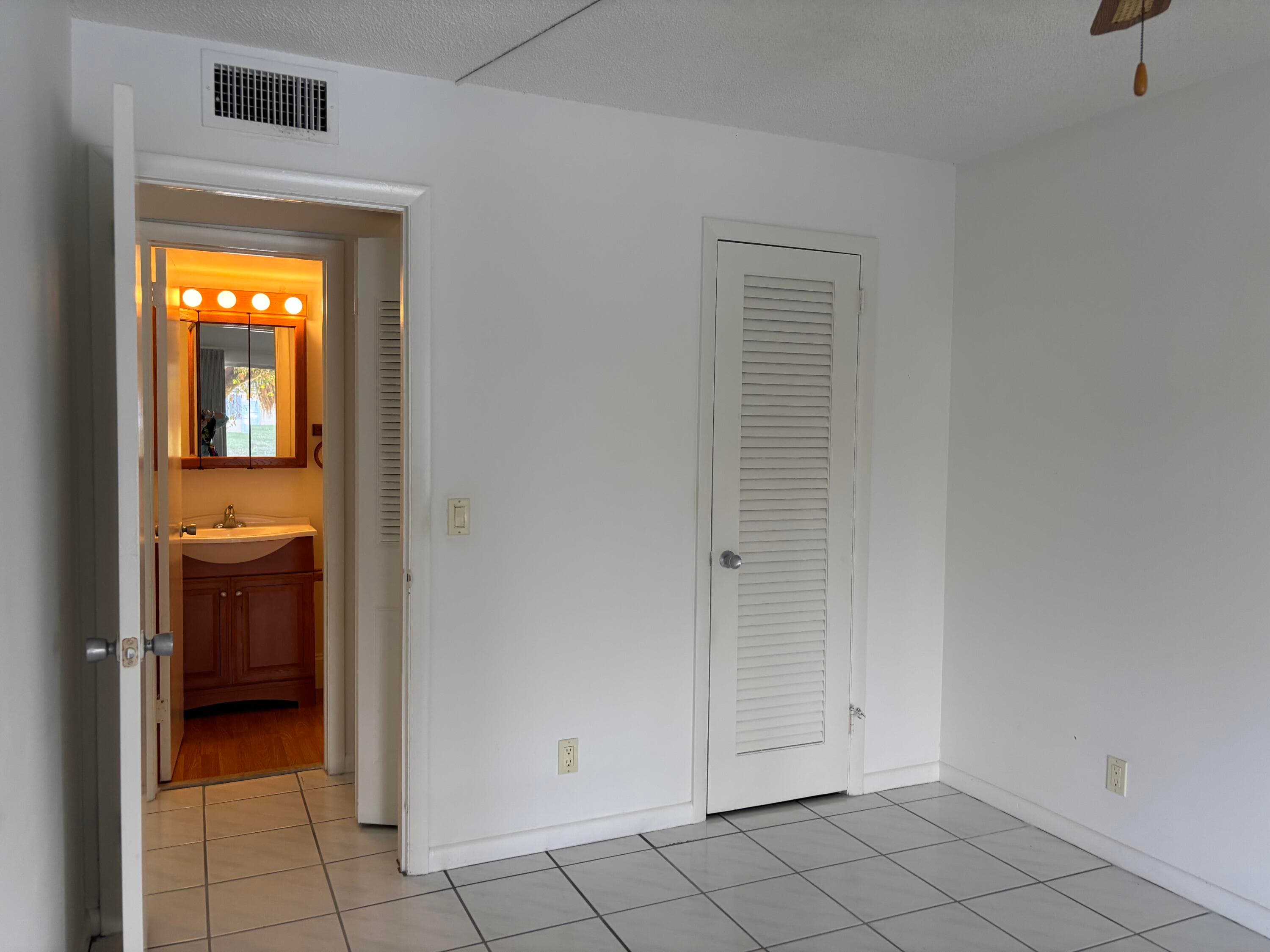 75 Sheffield D, West Palm Beach, FL 33417 13