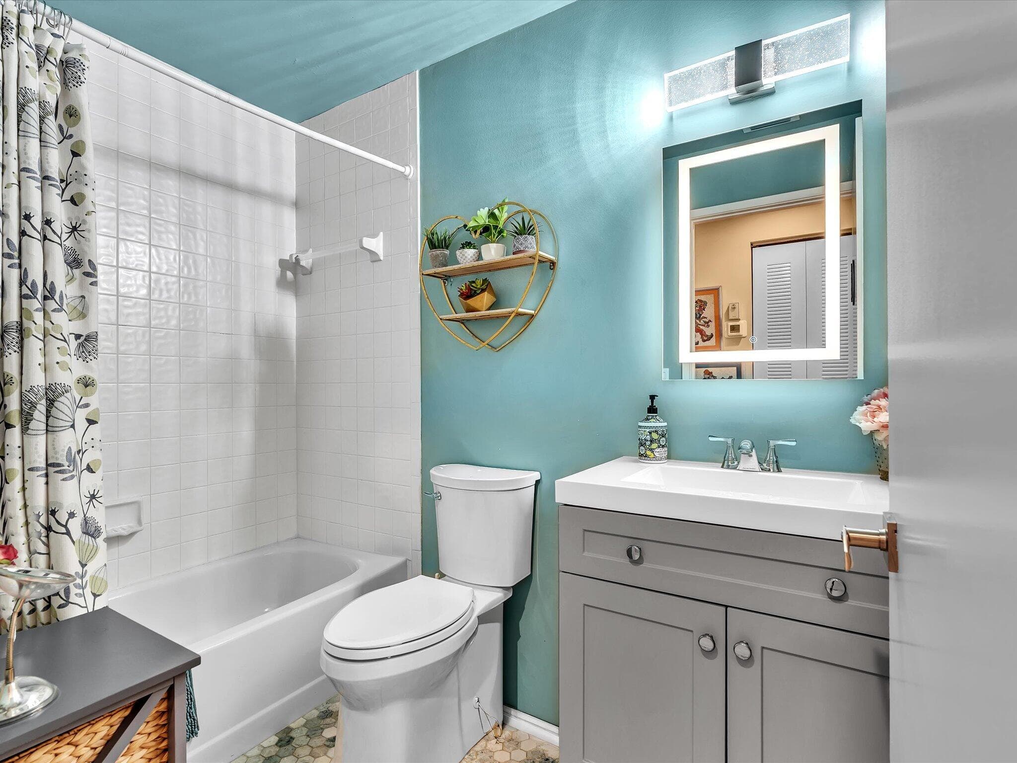 10215 N Circle Lake Drive 201, Boynton Beach, FL 33437 18