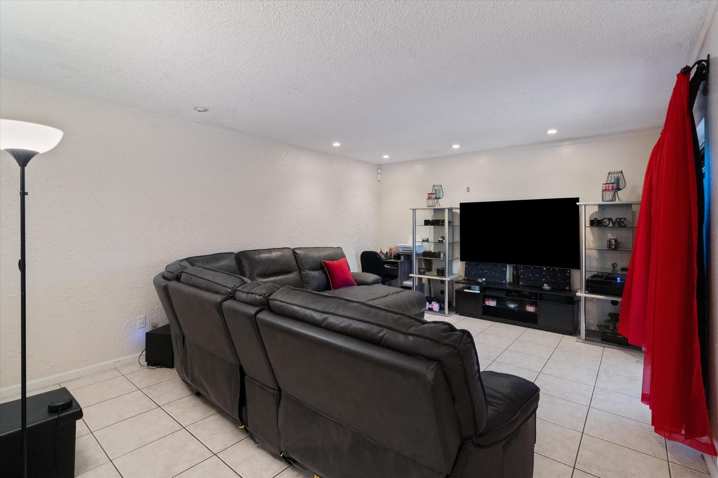 2966 Kirk Road, Lake Worth, FL 33461 5