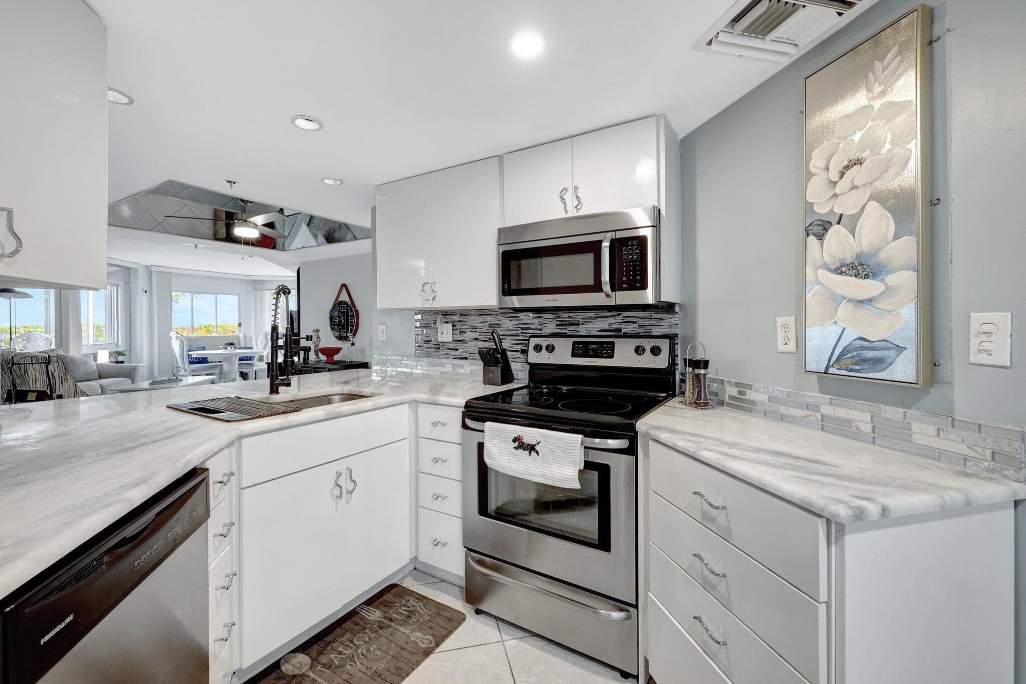 3870 N Hwy A1a #101 A, Hutchinson Island, FL 34949 6