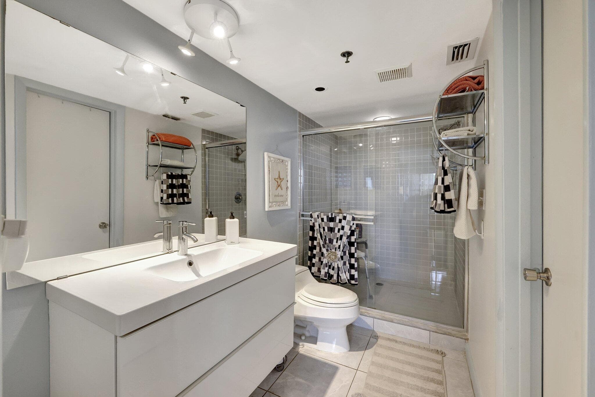 3870 N Hwy A1a #101 A, Hutchinson Island, FL 34949 14