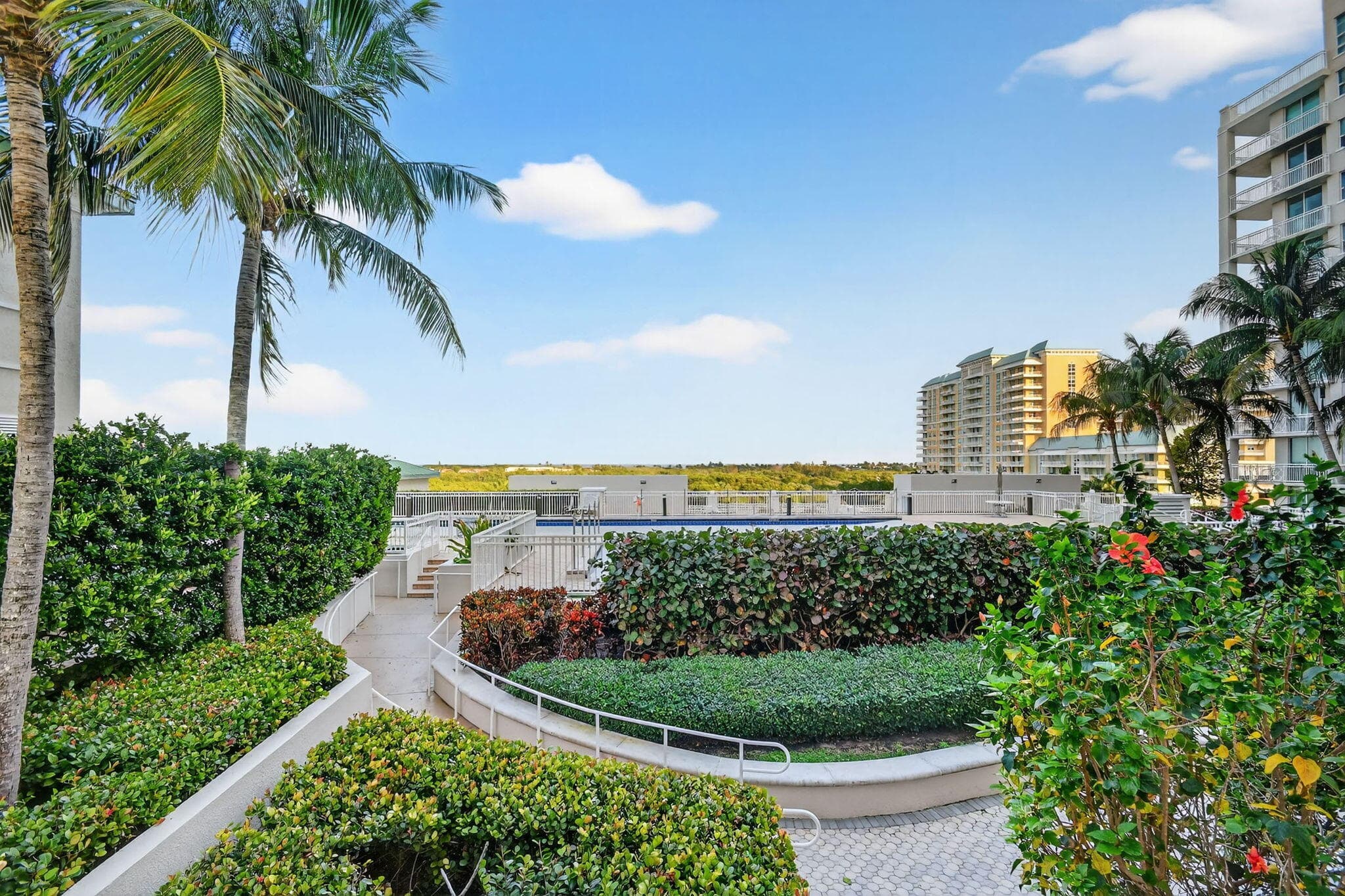 350 N Federal Highway 605, Boynton Beach, FL 33435 24