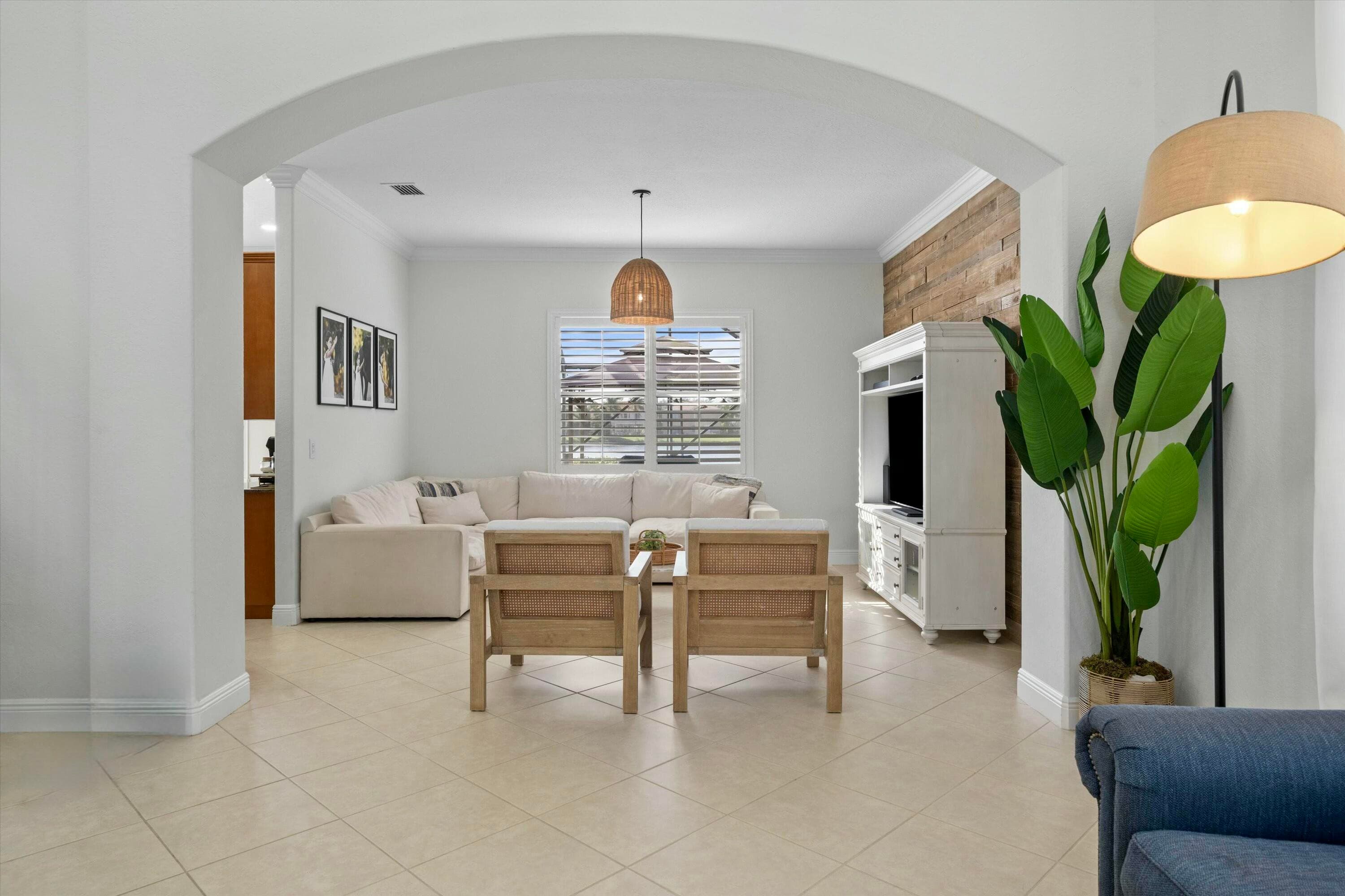 1386 Beacon Circle, Wellington, FL 33414 3