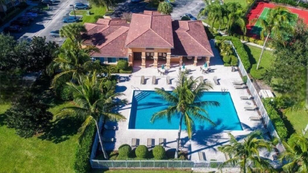 261 SW Palm Drive 205, Port St. Lucie, FL 34986 23