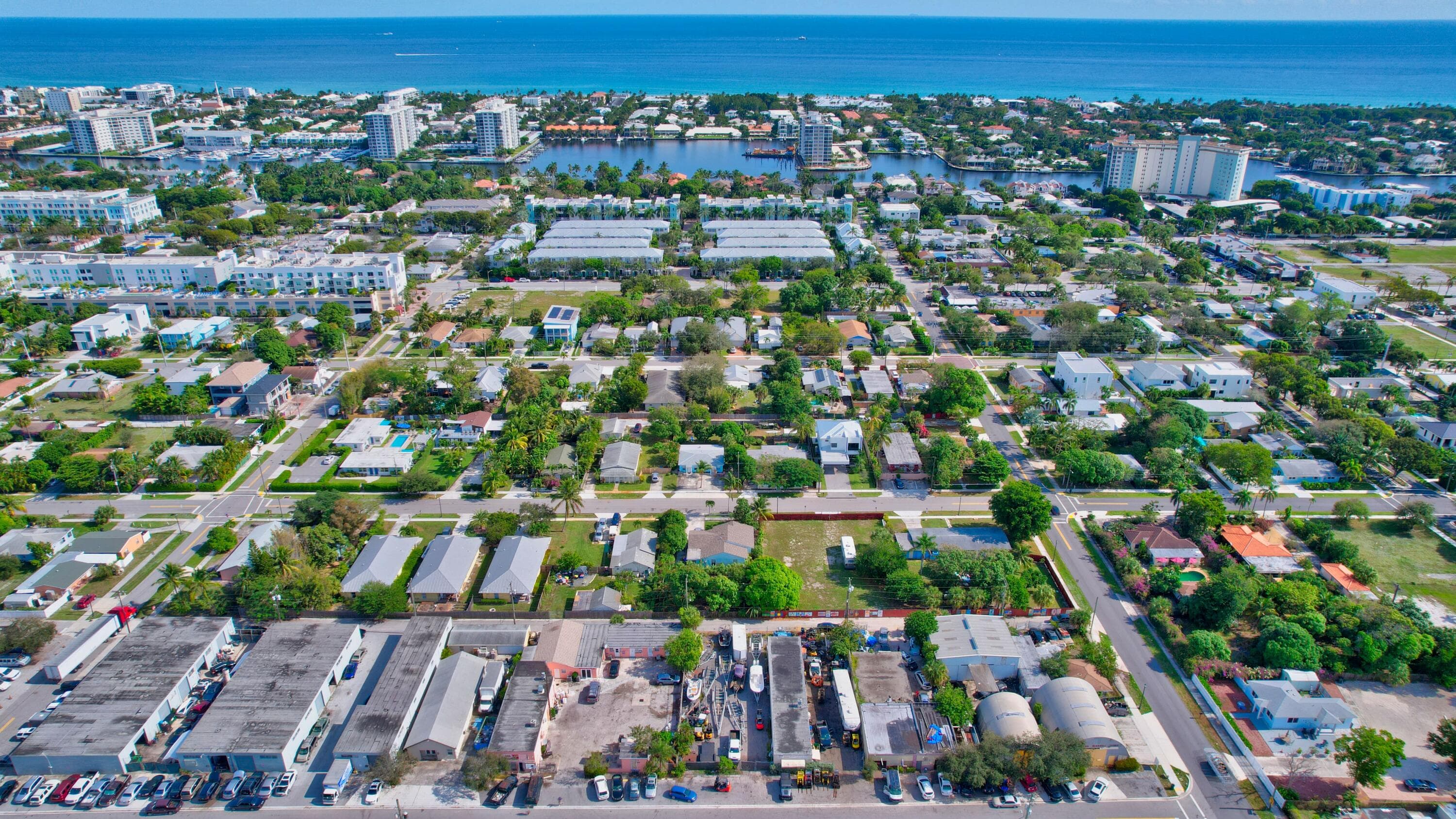 369 SE 2nd Avenue, Delray Beach, FL 33483 2