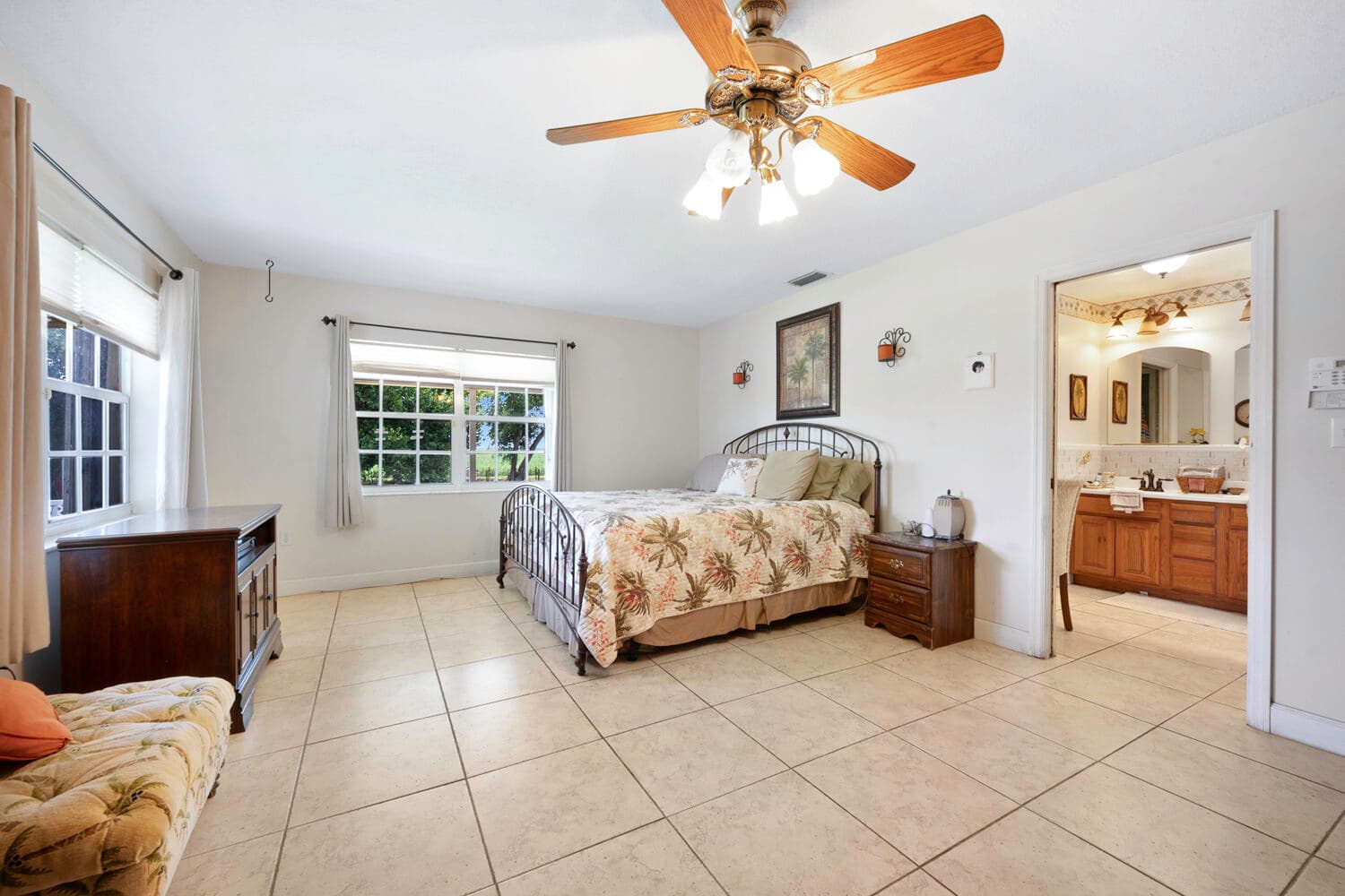 13348 Us Highway 441, Canal Point, FL 33438 32