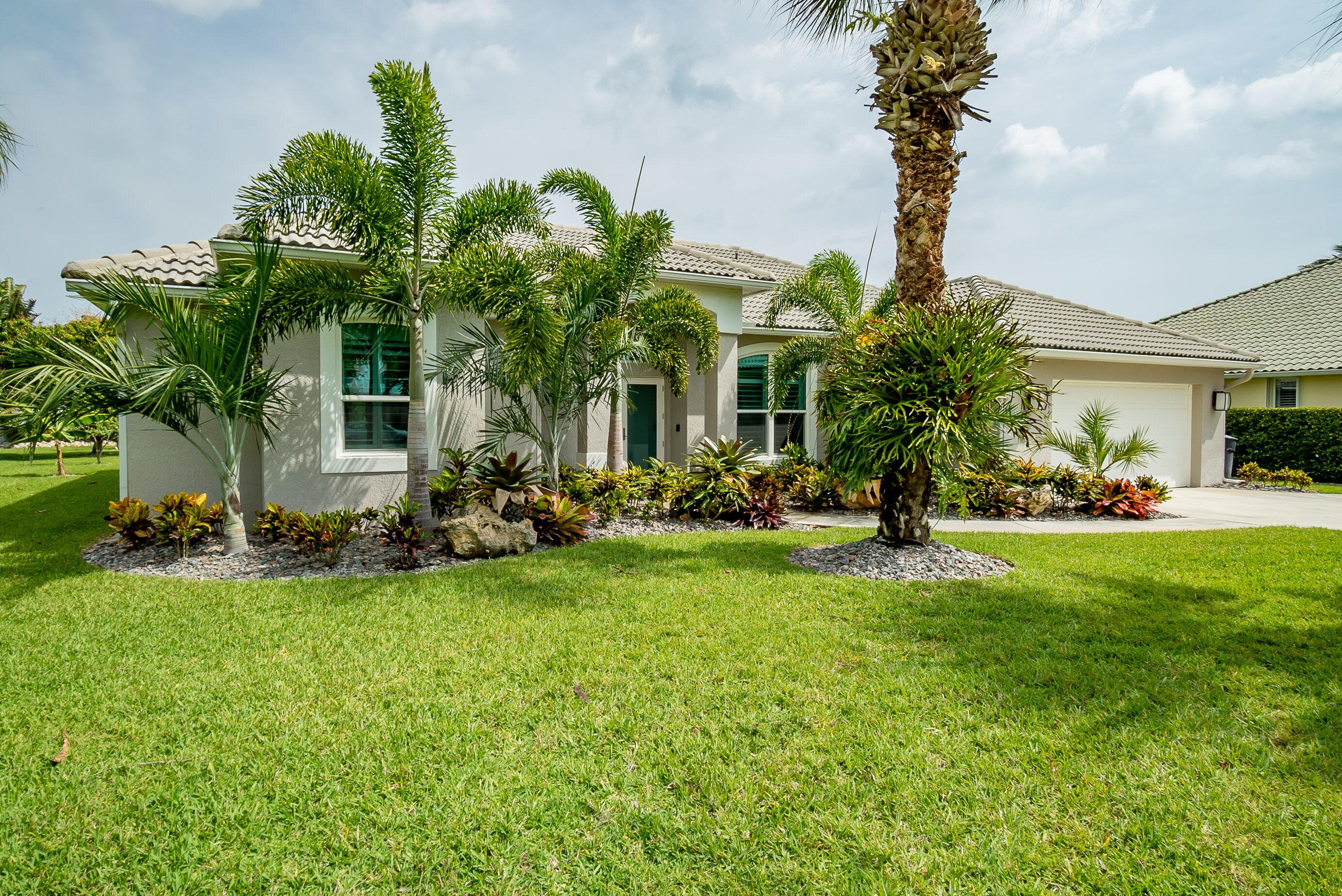 1714 Coconut Drive, Fort Pierce, FL 34949 2