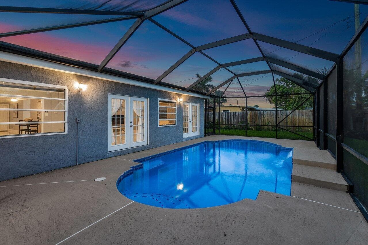 1837 16th Avenue N, Lake Worth Beach, FL 33460 37