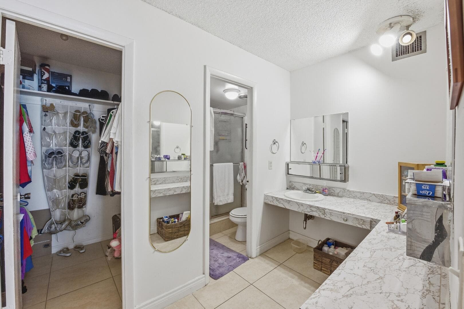 401 Golden Isles Drive 1009, Hallandale Beach, FL 33009 17