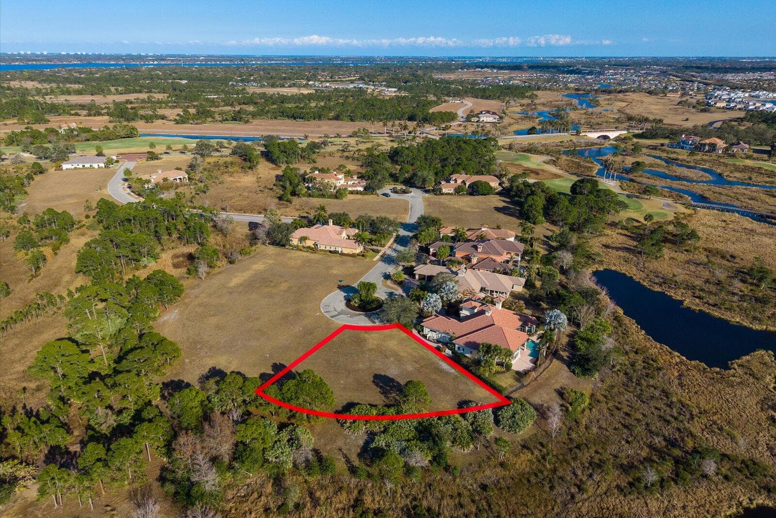 190 SE Via Sanremo, Port St. Lucie, FL 34984 5