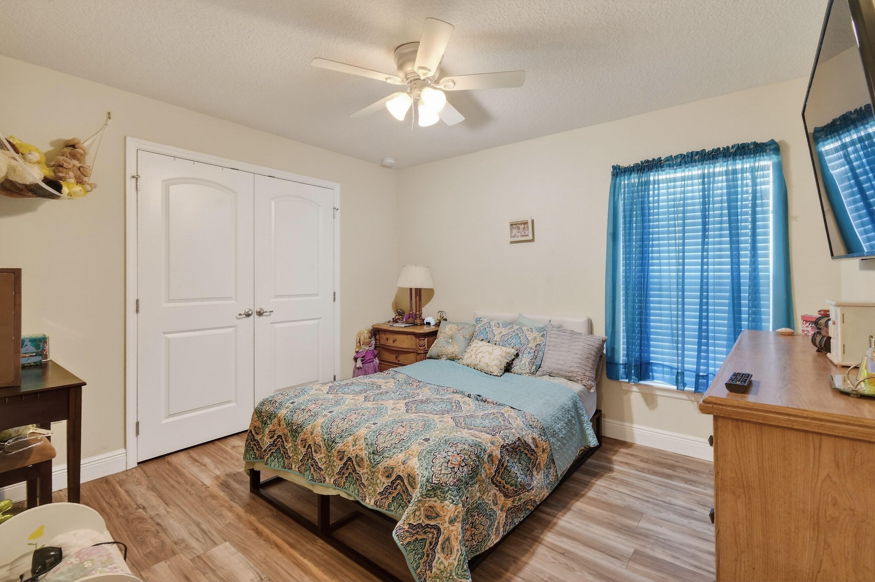 294 SW Statler Avenue, Port St. Lucie, FL 34984 49