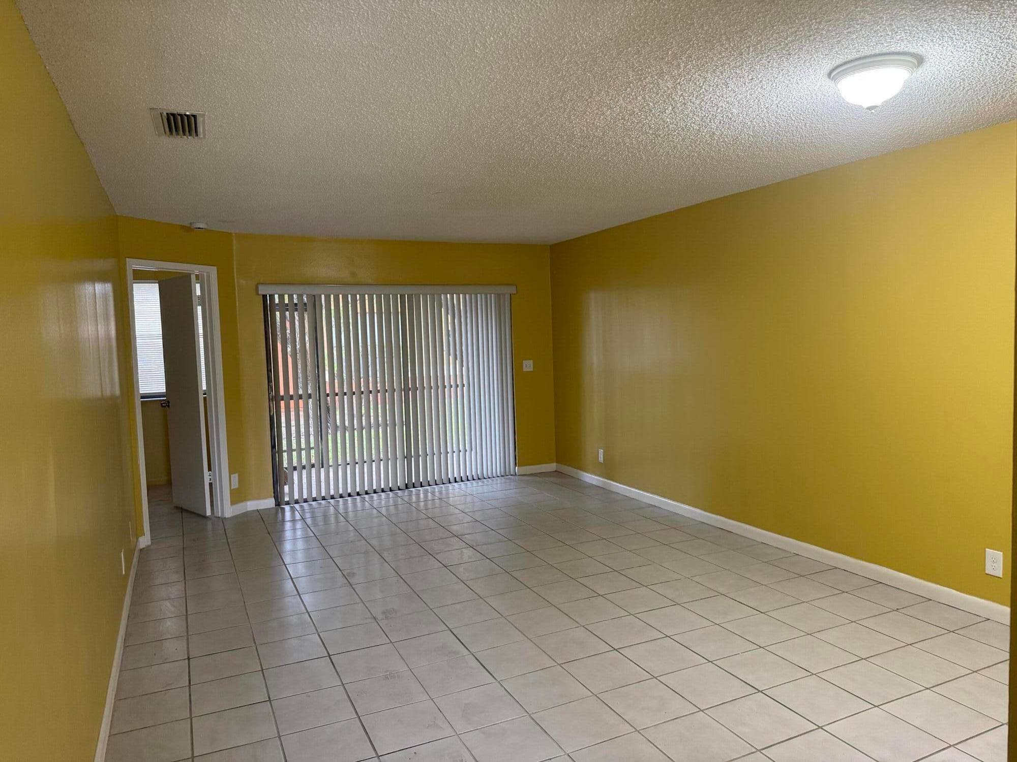 2541 NW 56th Avenue 1-19, Lauderhill, FL 33313 3