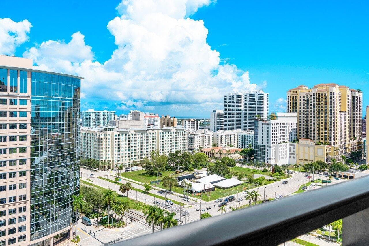 550 Okeechobee Boulevard 1809, West Palm Beach, FL 33401 4