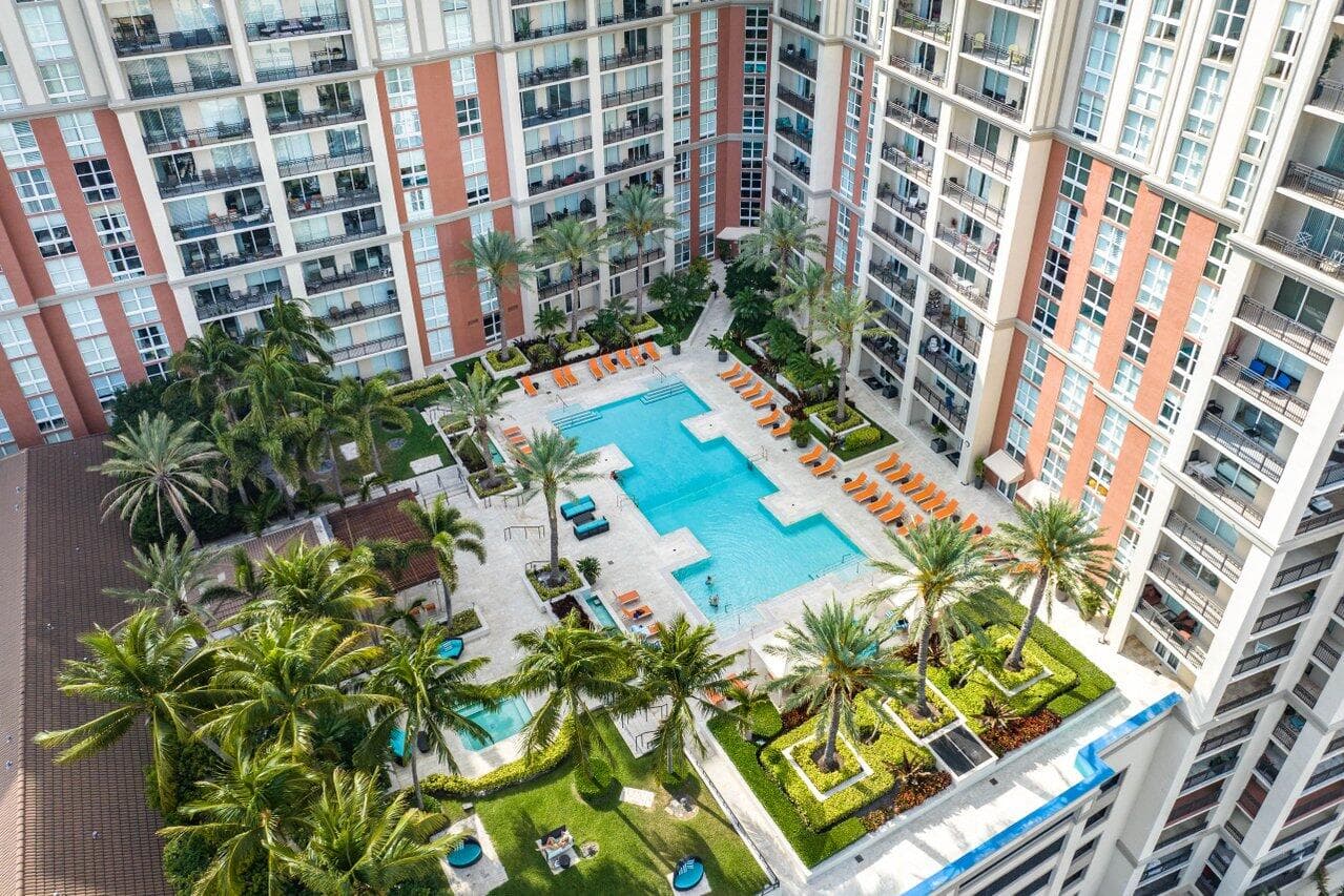 550 Okeechobee Boulevard 1809, West Palm Beach, FL 33401 46