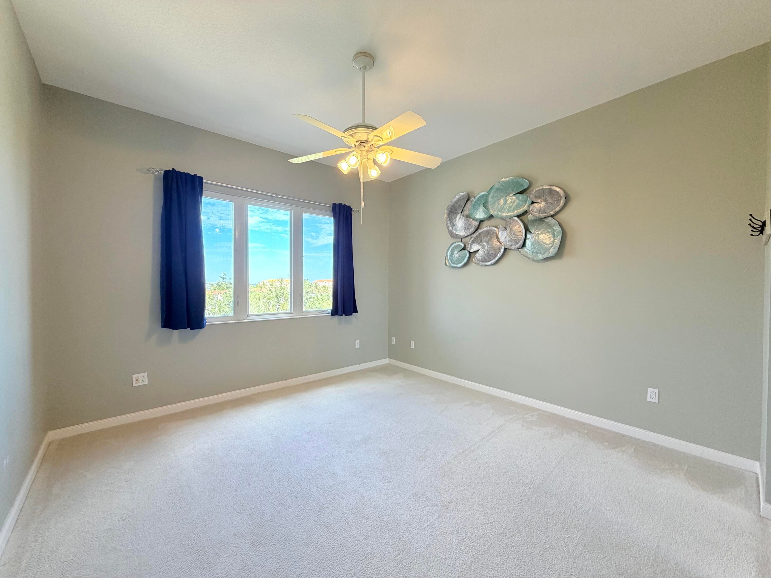 29 Harbour Isle Drive W Ph01, Hutchinson Island, FL 34949 30