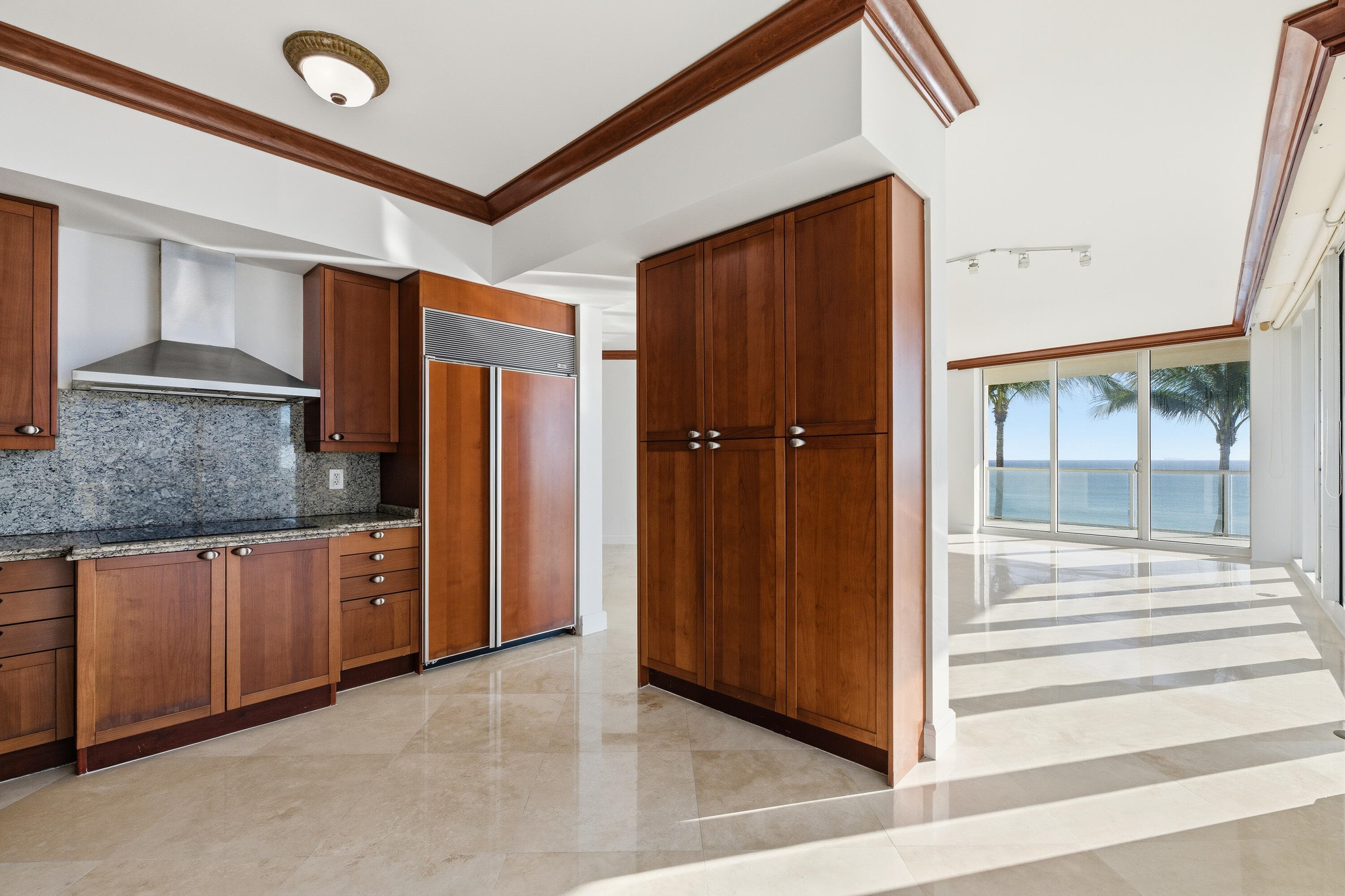 1063 Hillsboro Mile 301, Hillsboro Beach, FL 33062 21