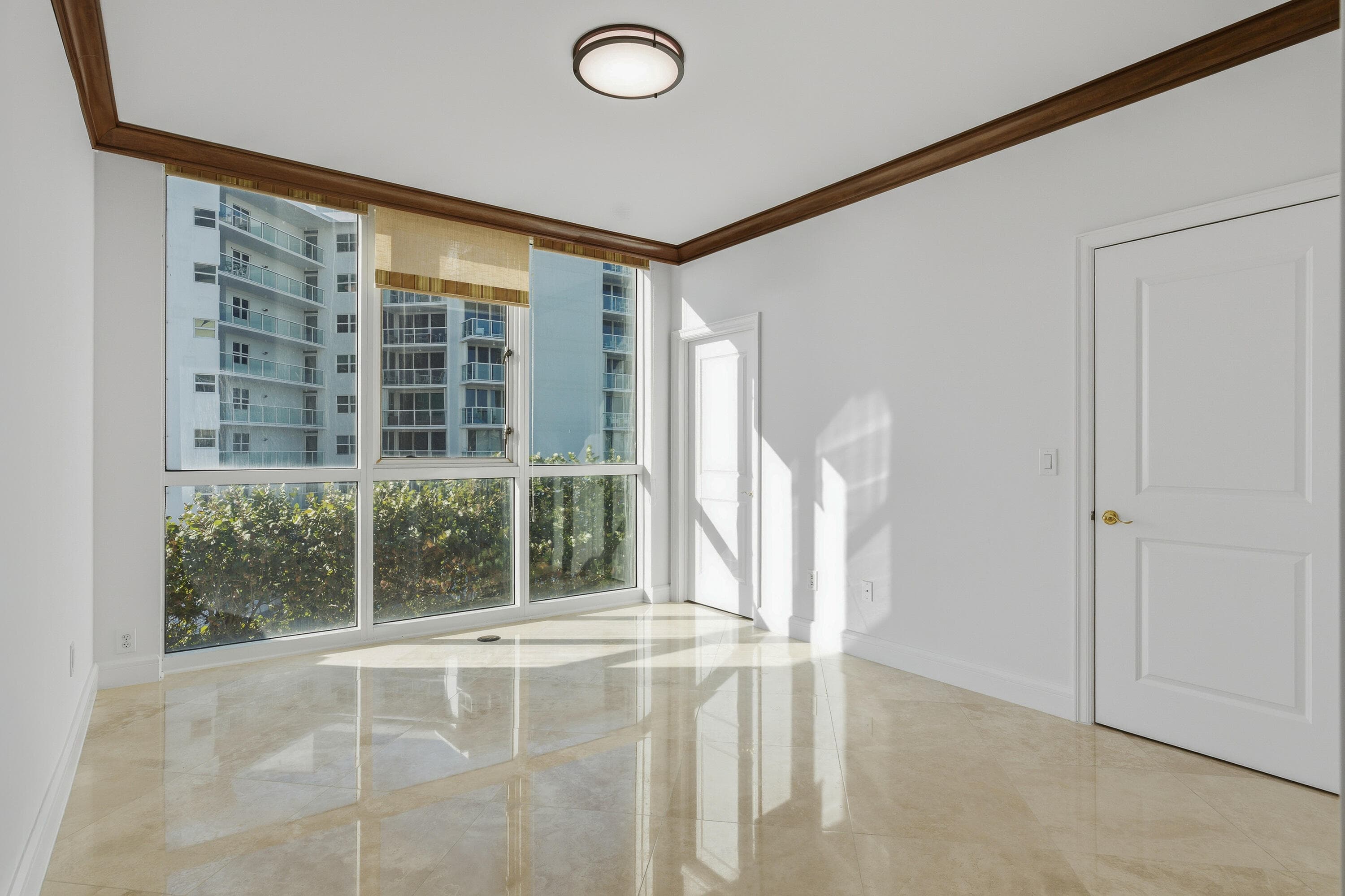 1063 Hillsboro Mile 301, Hillsboro Beach, FL 33062 13