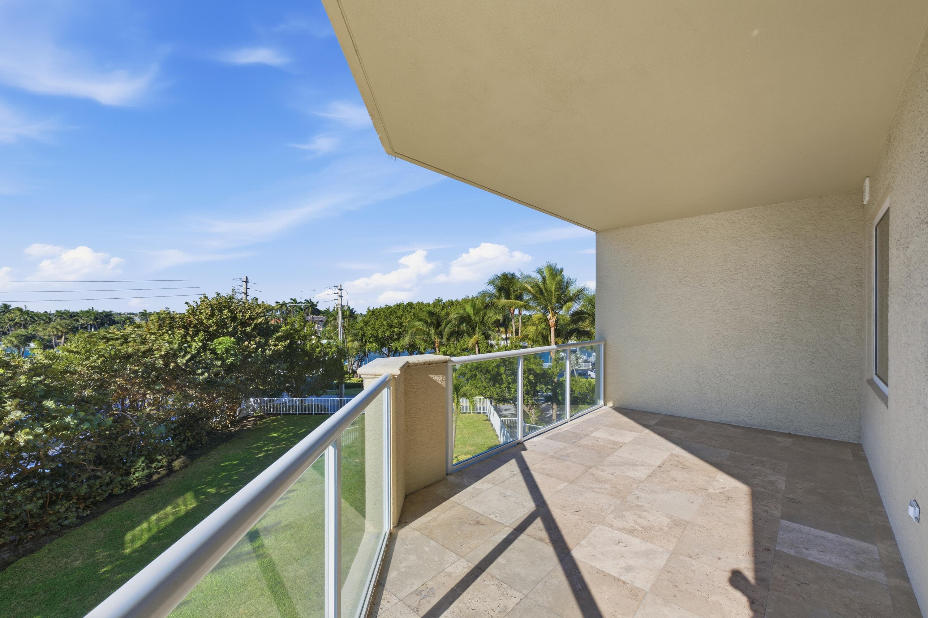 1063 Hillsboro Mile 301, Hillsboro Beach, FL 33062 47