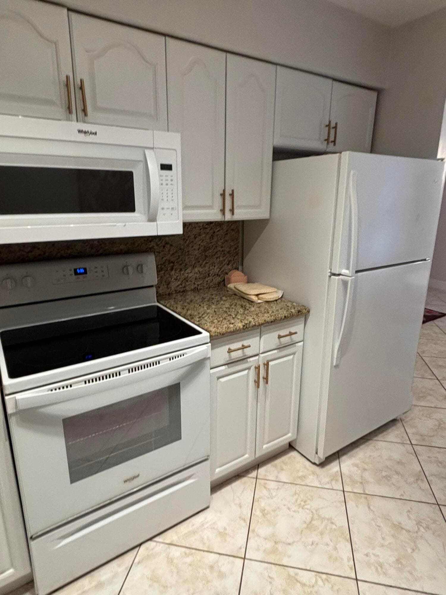 510 Prosperity Farms Road 8b, North Palm Beach, FL 33408 4