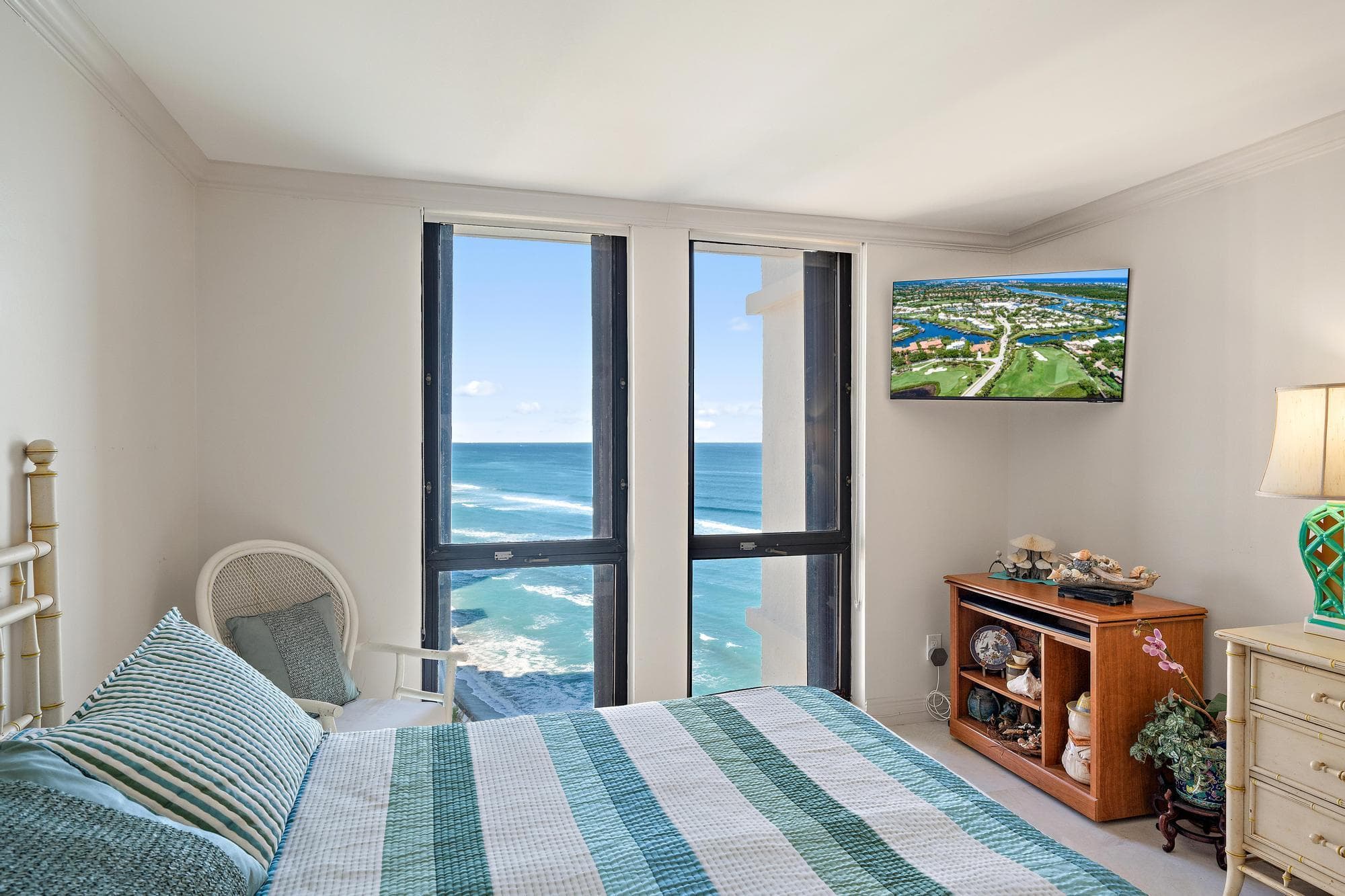 5380 N Ocean Drive 19e, Singer Island, FL 33404 16