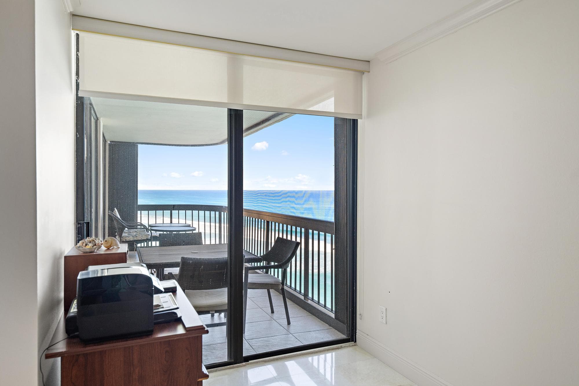 5380 N Ocean Drive 19e, Singer Island, FL 33404 17