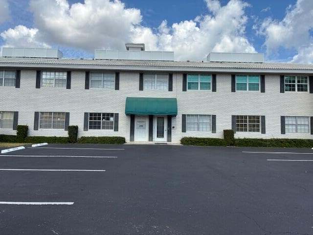 299 SW 7th Street 103, Boca Raton, FL 33432