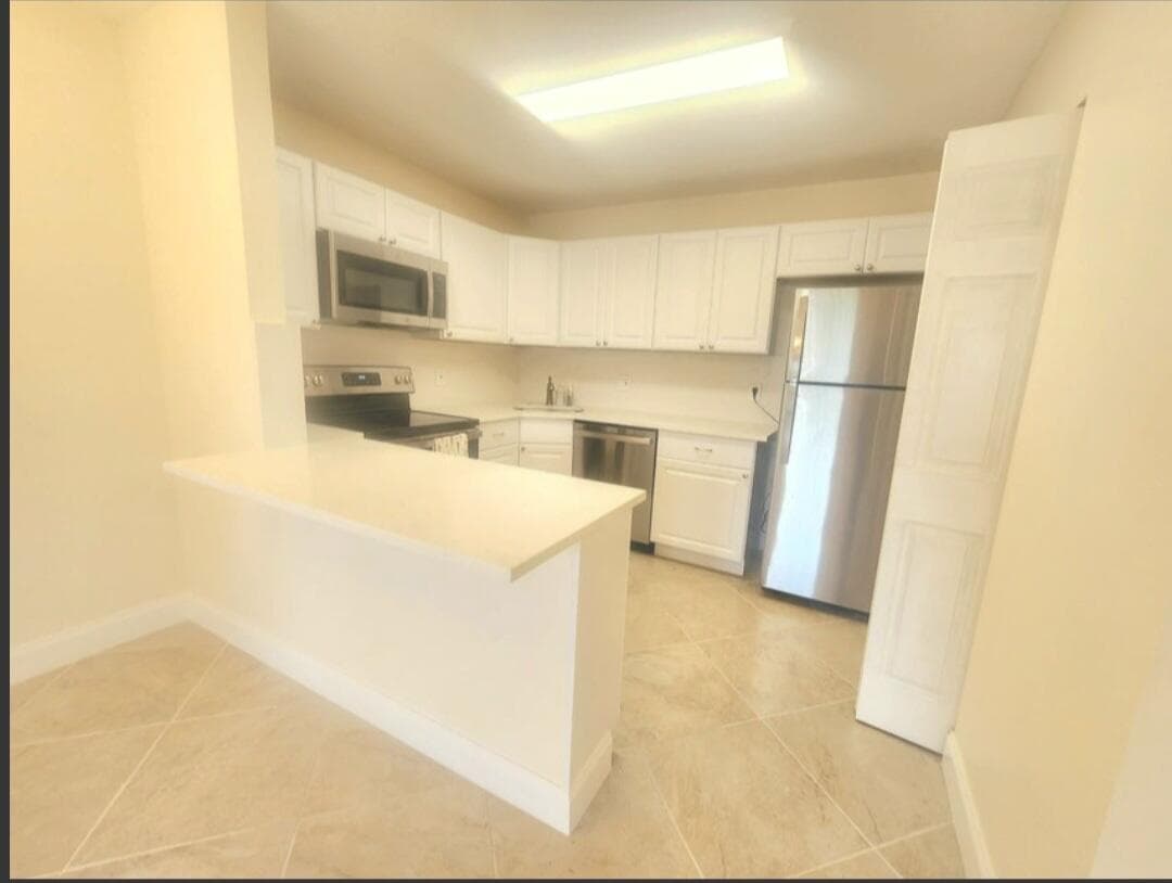 209 Pine Hov Circle B-2, Greenacres, FL 33463 7