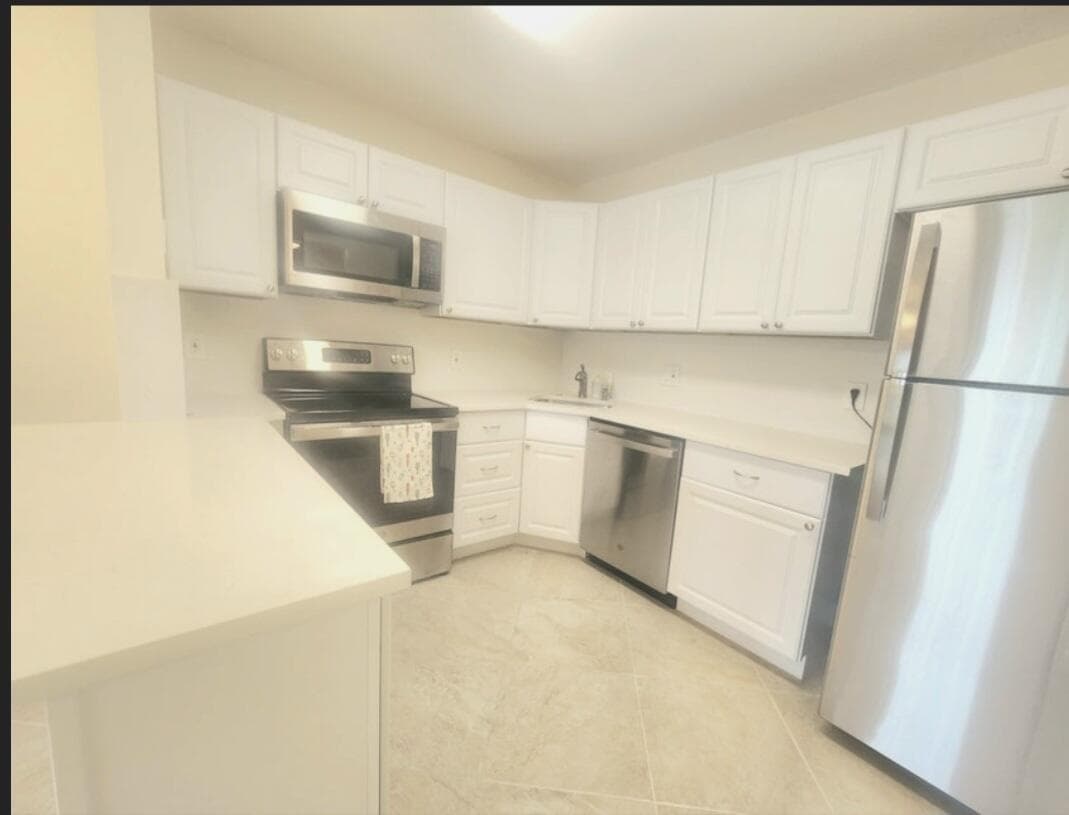 209 Pine Hov Circle B-2, Greenacres, FL 33463 5