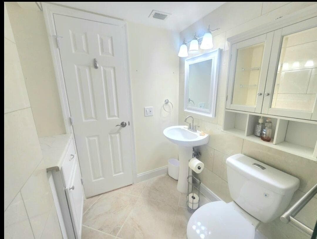 209 Pine Hov Circle B-2, Greenacres, FL 33463 12