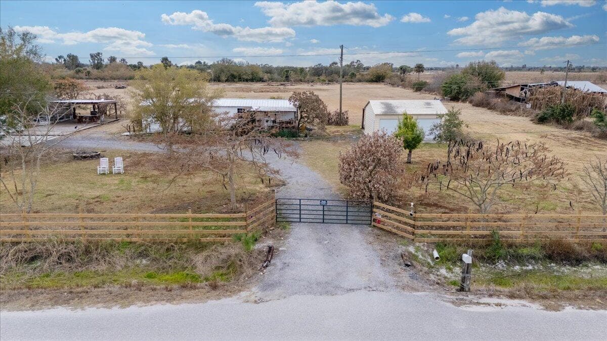1205 Coffey Road, Moore Haven, FL 33471 78