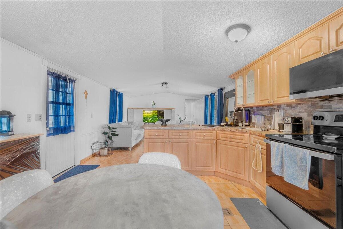 1205 Coffey Road, Moore Haven, FL 33471 45