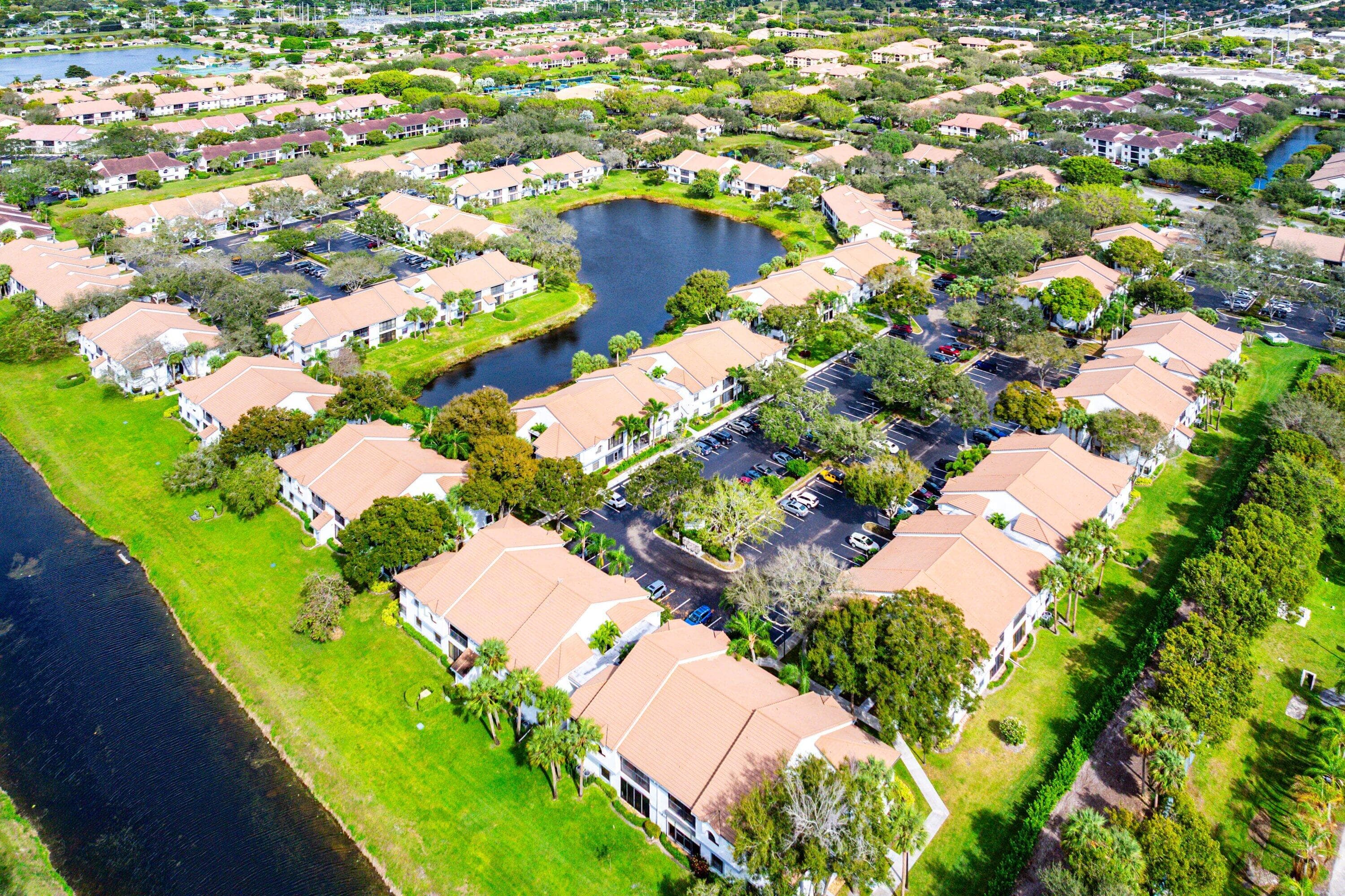 5406 Venetia Court F, Boynton Beach, FL 33437 35