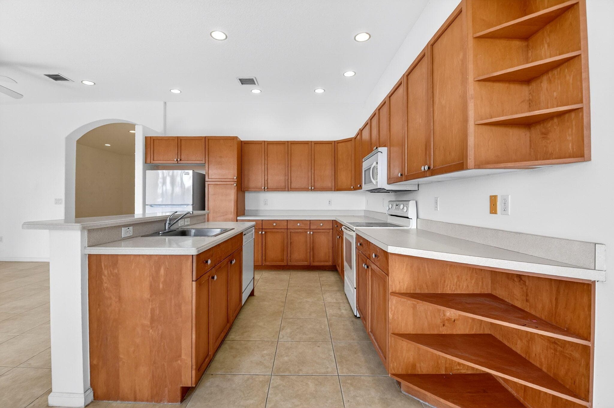 2431 Westmont Drive, Royal Palm Beach, FL 33411 18