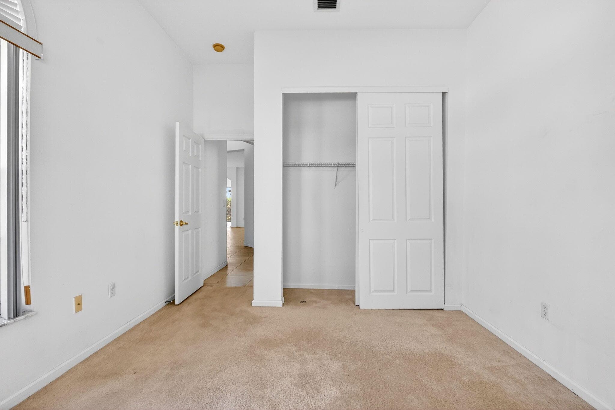 2431 Westmont Drive, Royal Palm Beach, FL 33411 37