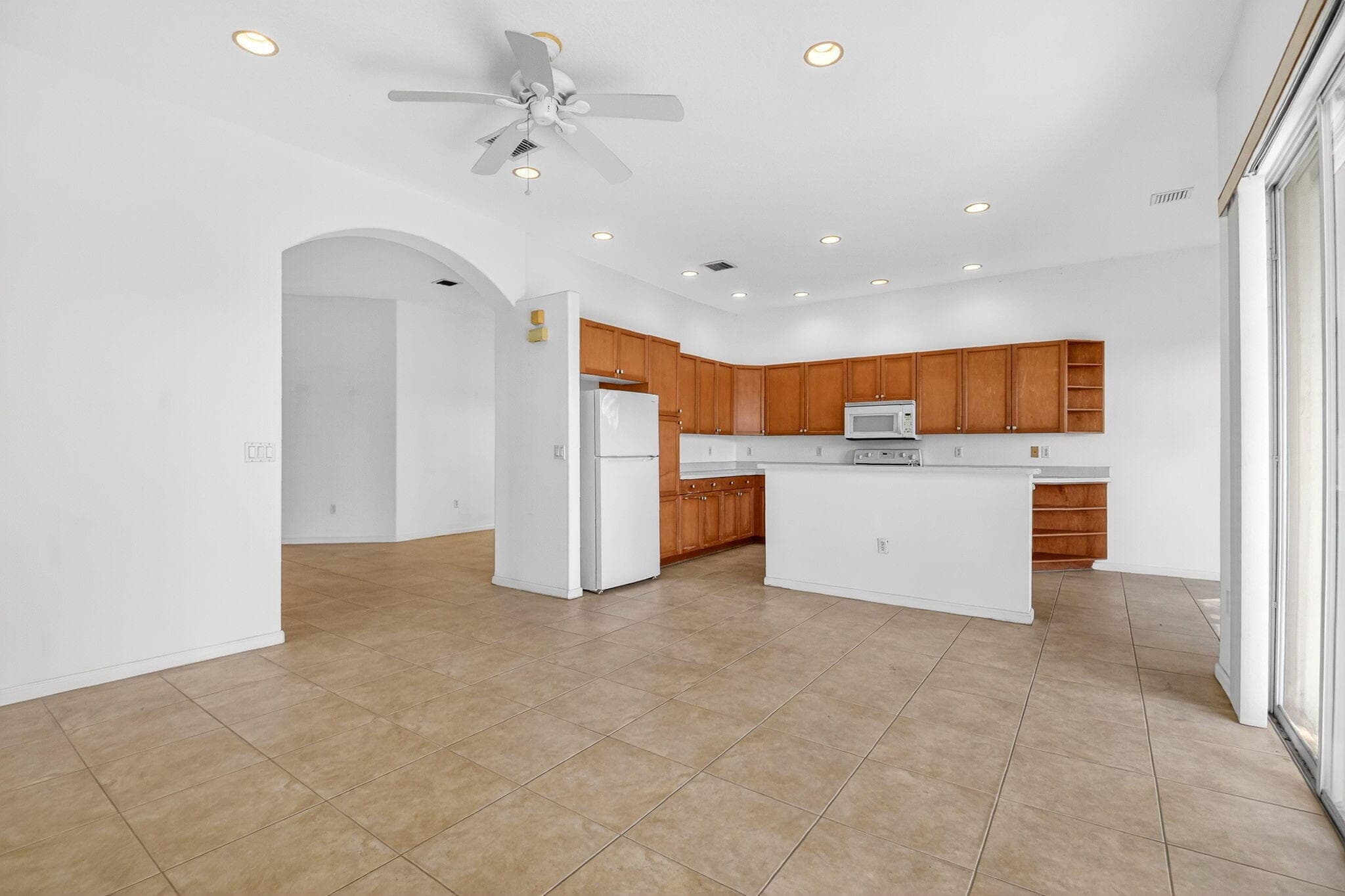 2431 Westmont Drive, Royal Palm Beach, FL 33411 14