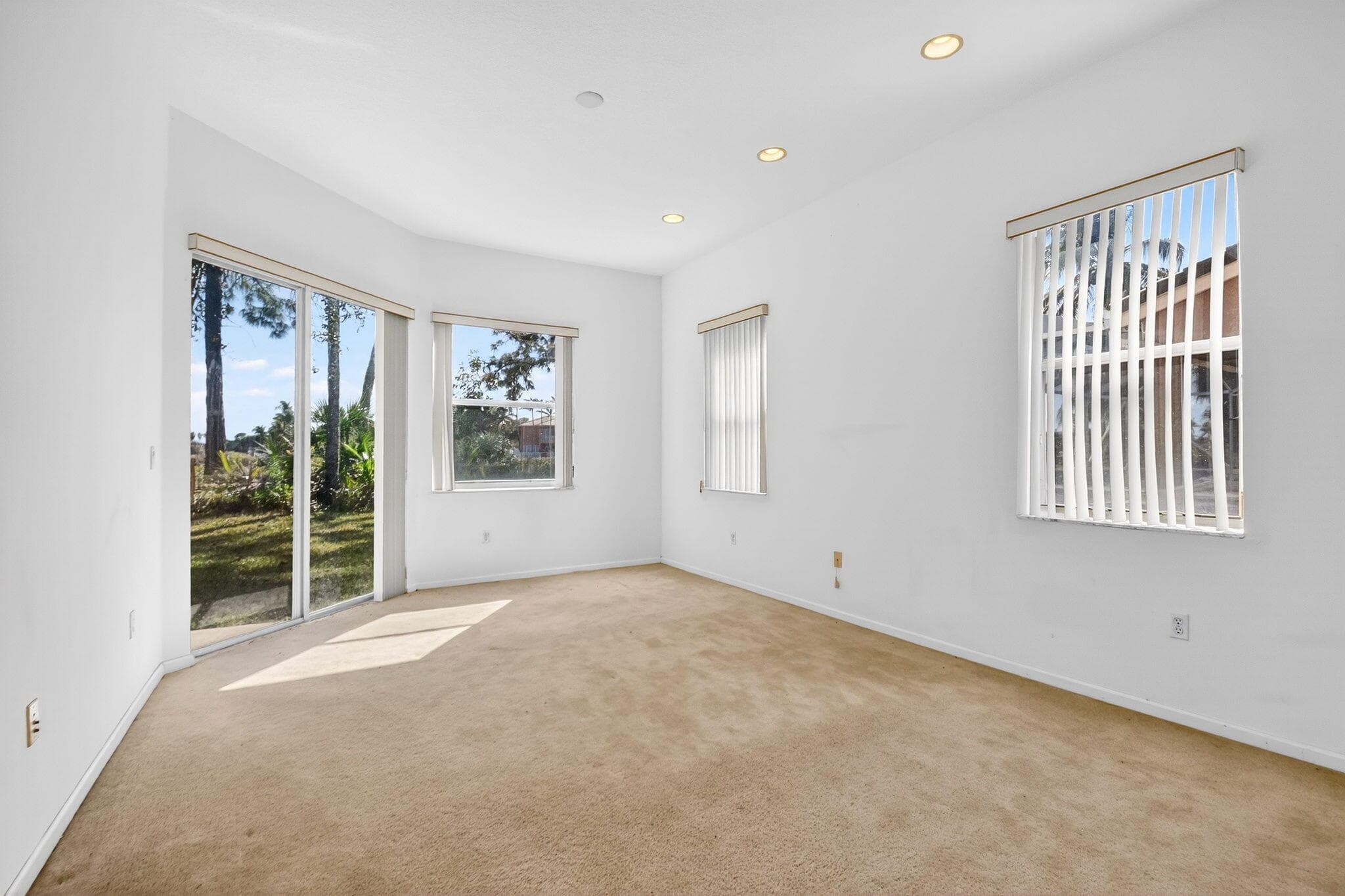 2431 Westmont Drive, Royal Palm Beach, FL 33411 25