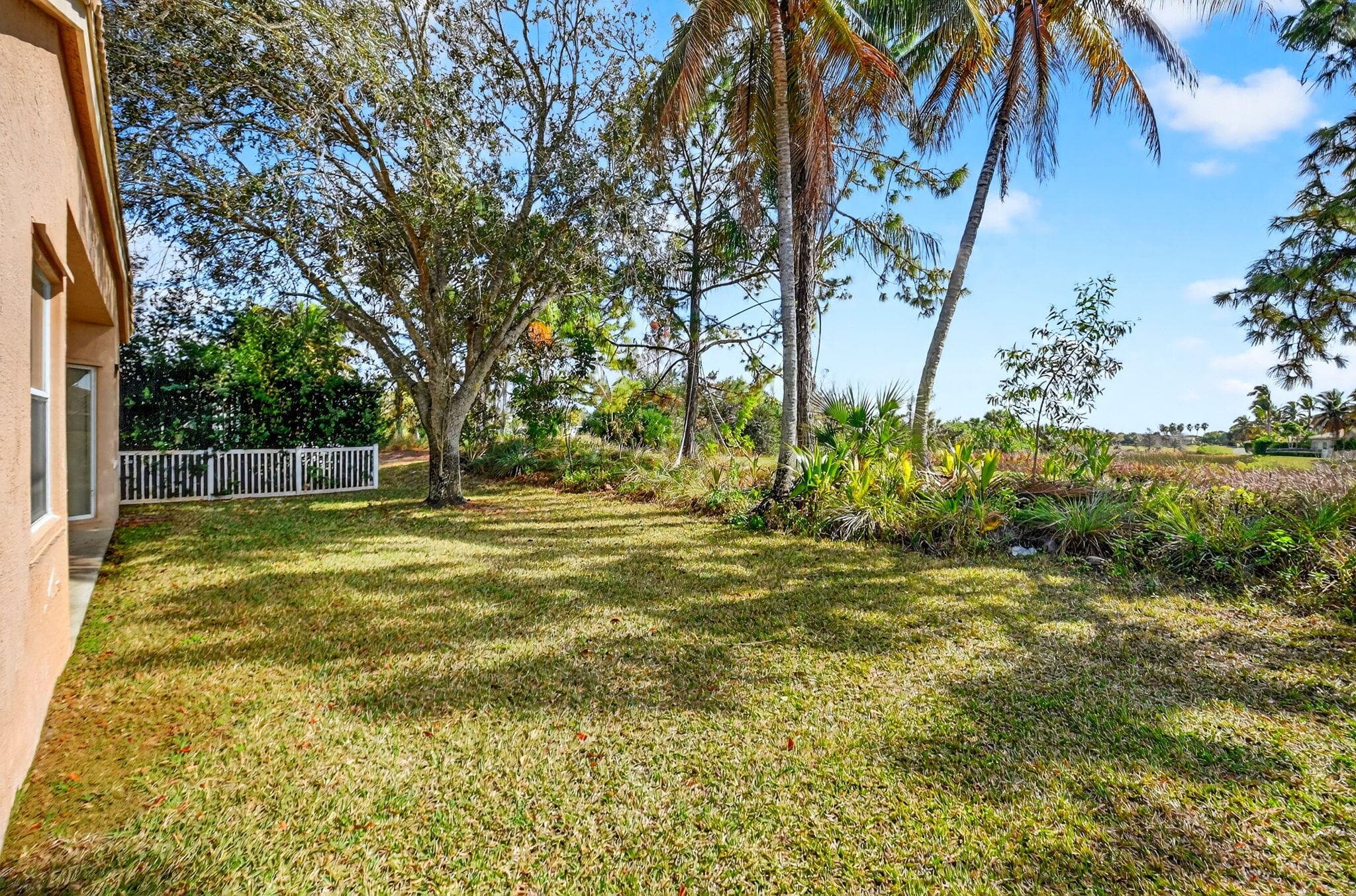 2431 Westmont Drive, Royal Palm Beach, FL 33411 41