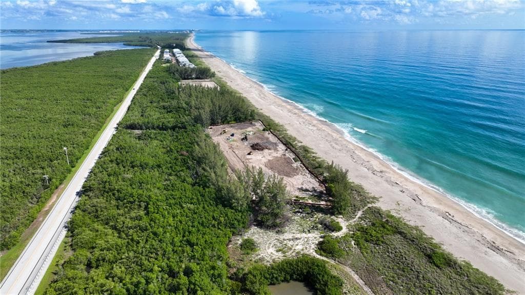 0 S Ocean Drive, Hutchinson Island, FL 34949 17