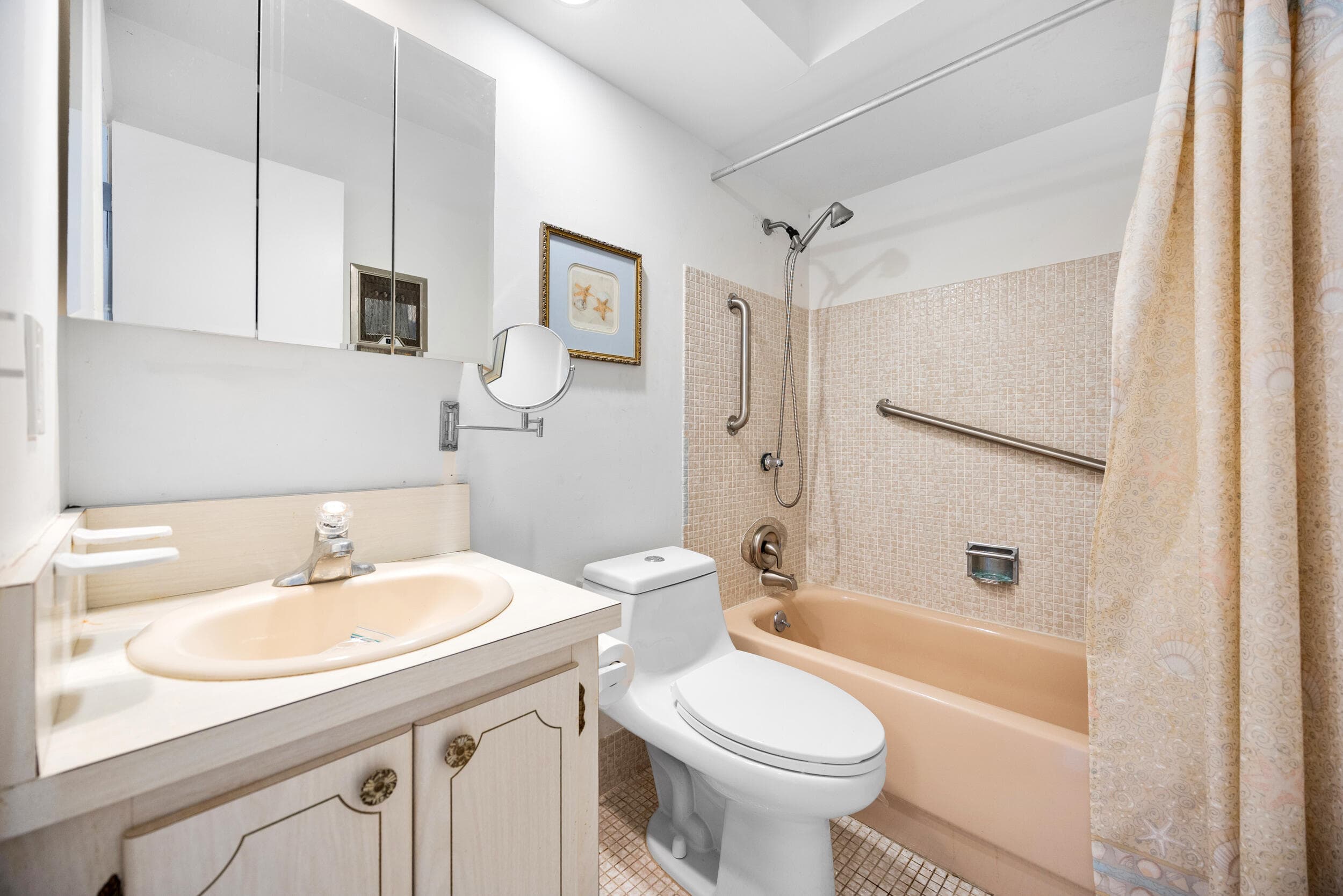 100 Shore Court 104, North Palm Beach, FL 33408 28