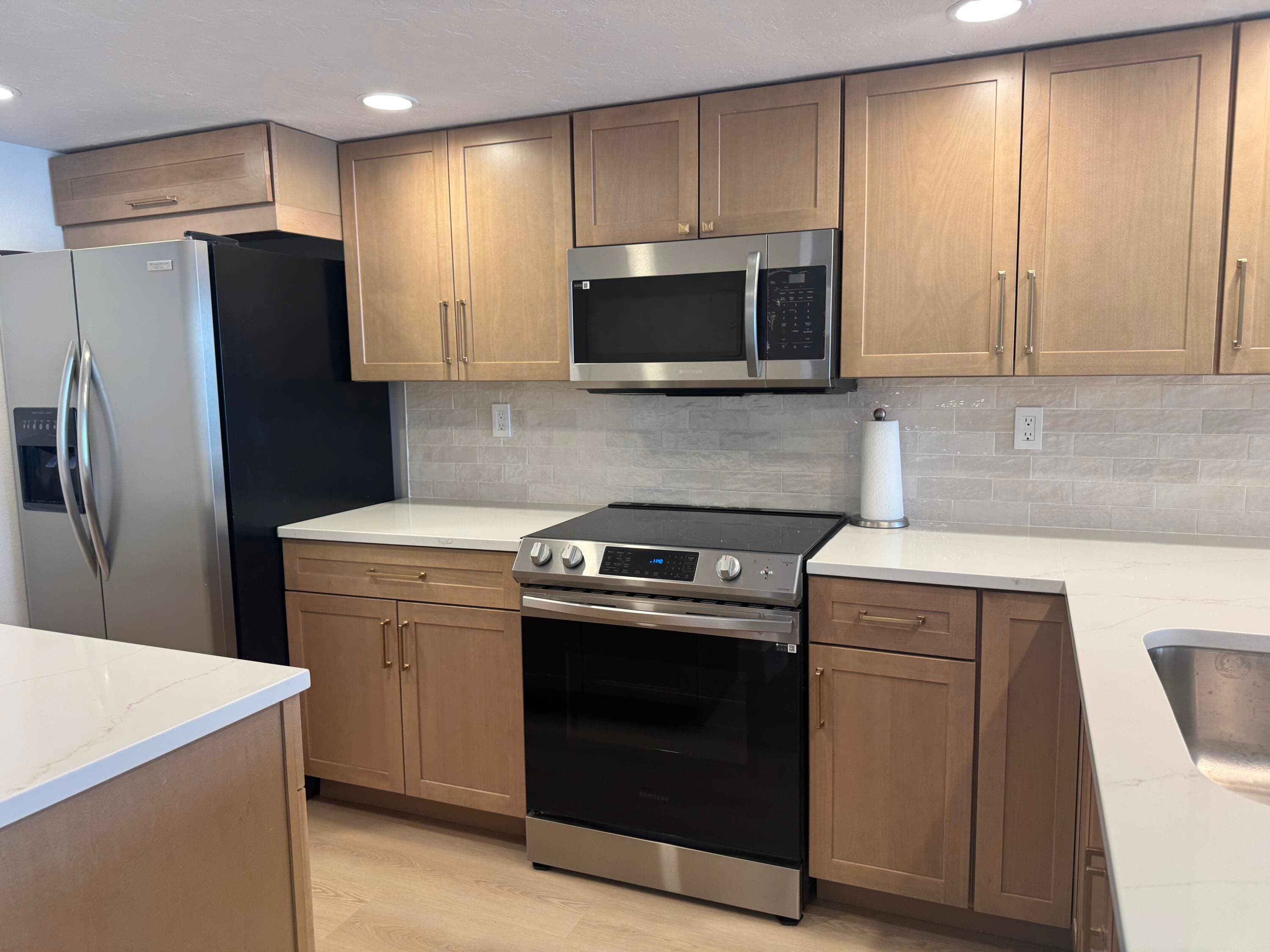 12 Royal Palm Way 2050, Boca Raton, FL 33432 3