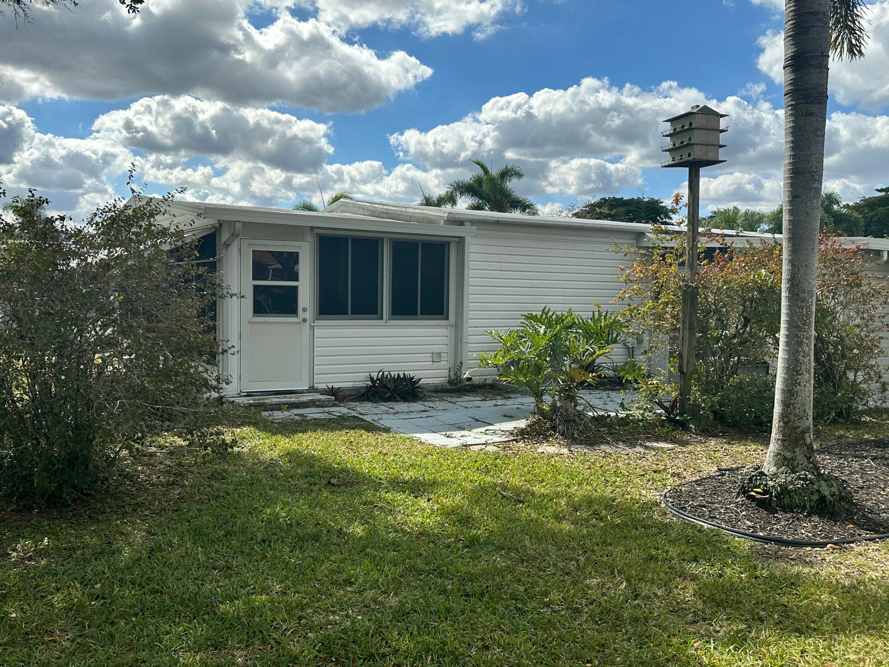 8261 E Club Road, Boca Raton, FL 33433 9