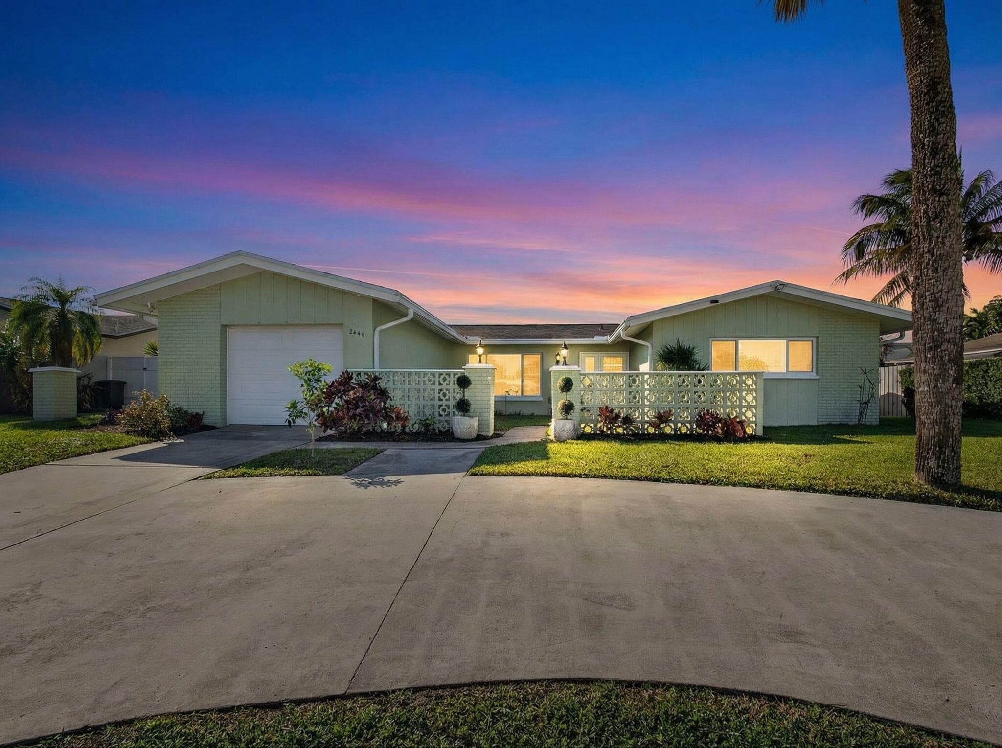 3646 Cypress Street, Palm Beach Gardens, FL 33410 2