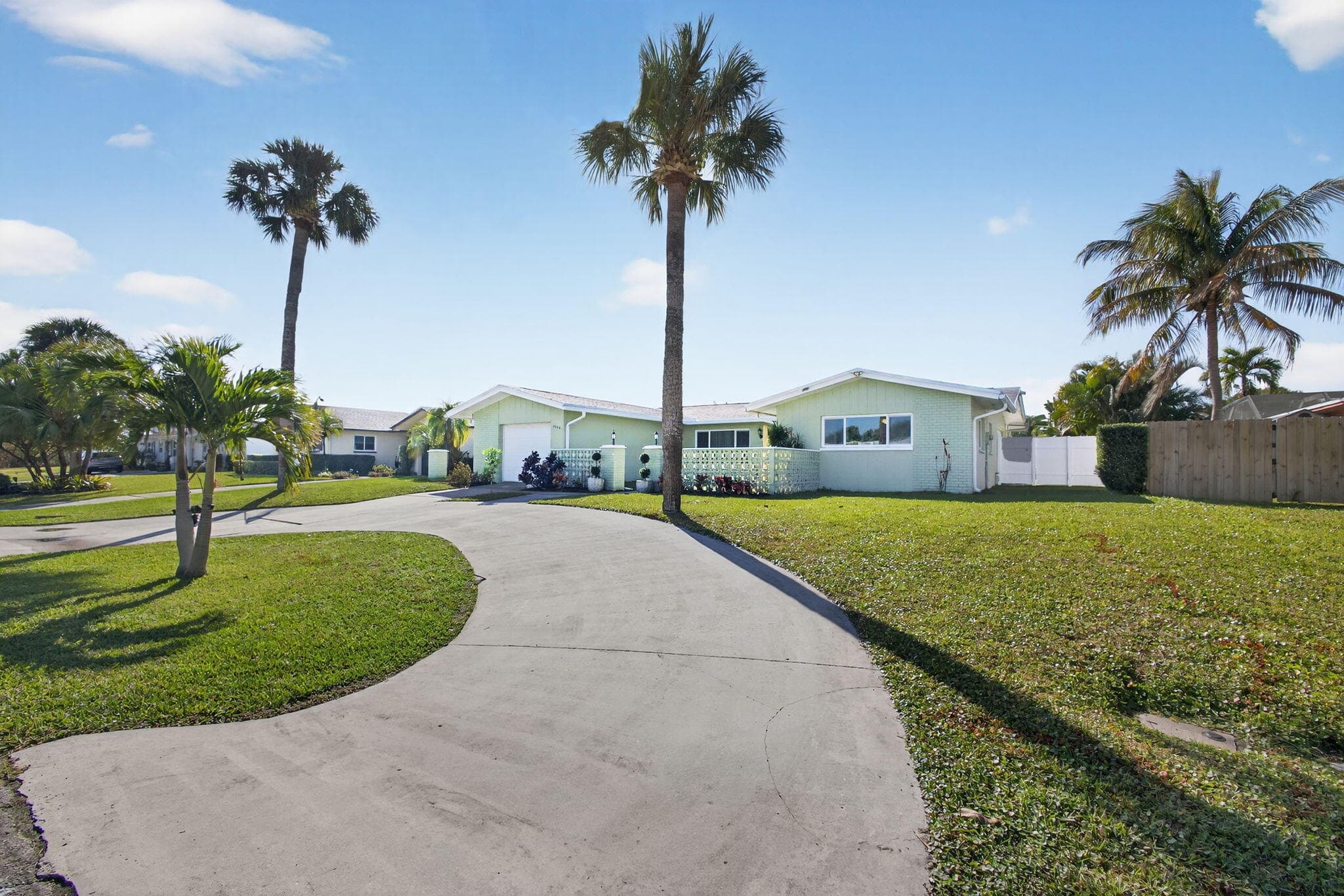 3646 Cypress Street, Palm Beach Gardens, FL 33410 10