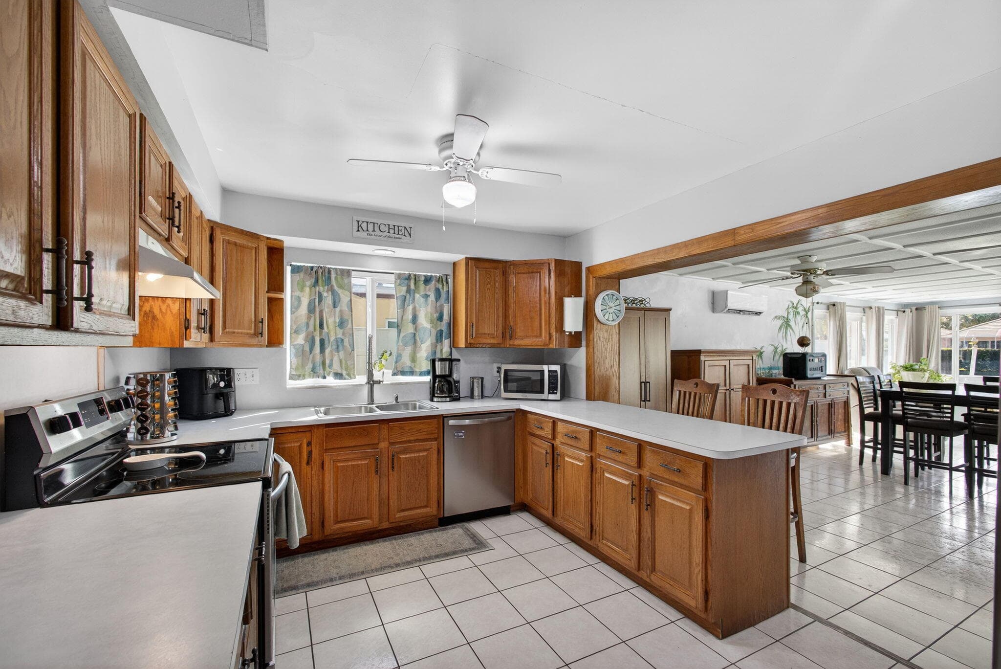 3646 Cypress Street, Palm Beach Gardens, FL 33410 27