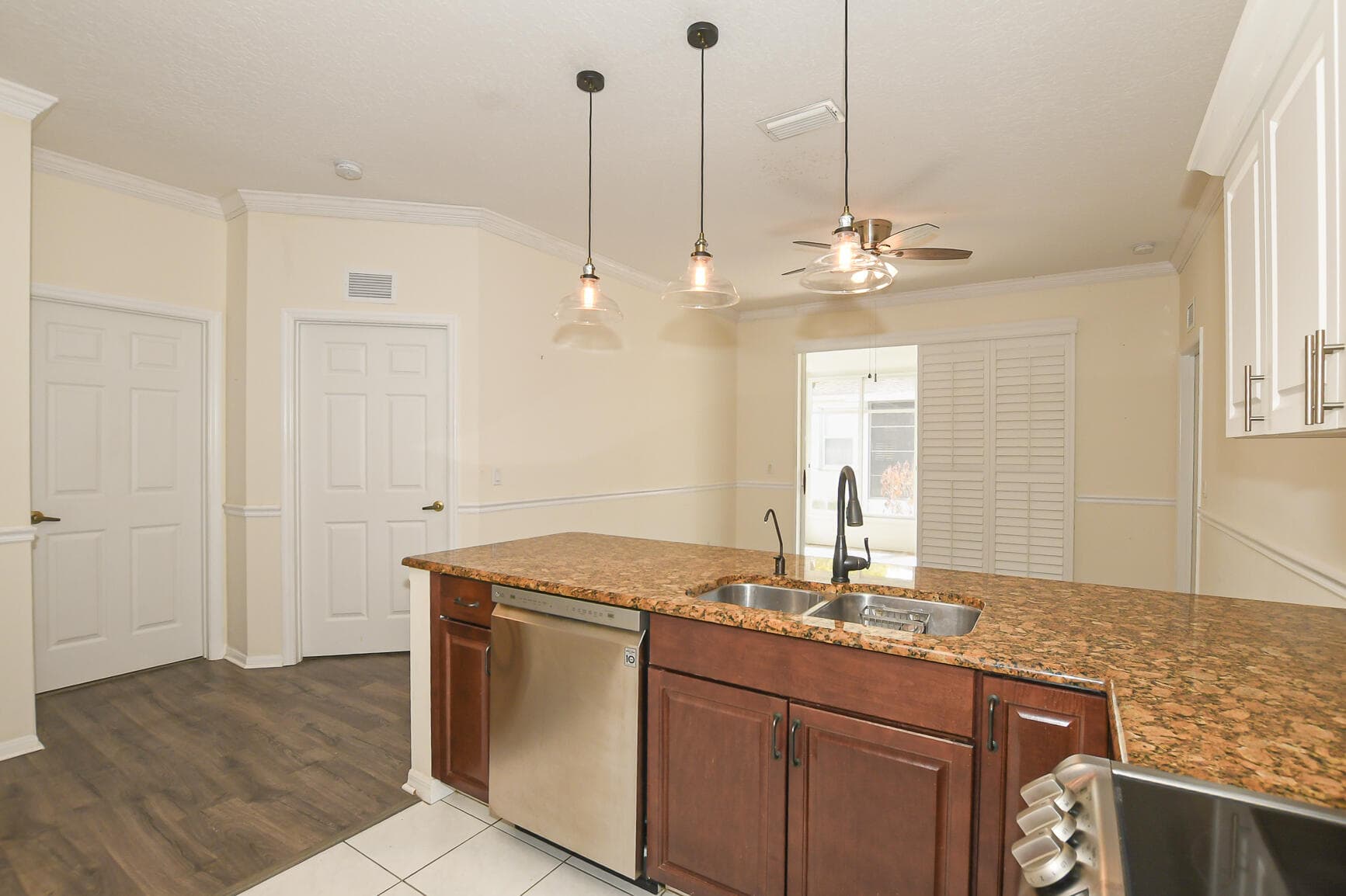 569 NW Cortina Lane, Port St. Lucie, FL 34986 23
