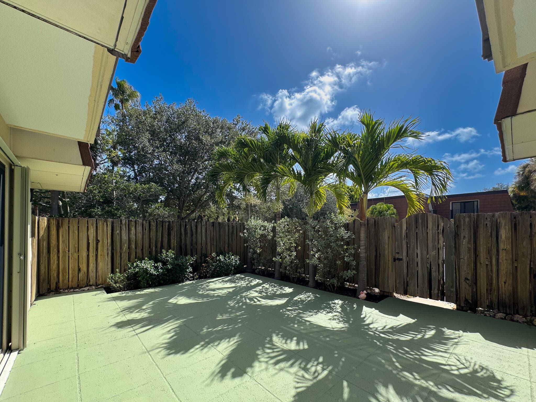 2821 28th Court, Jupiter, FL 33477 24